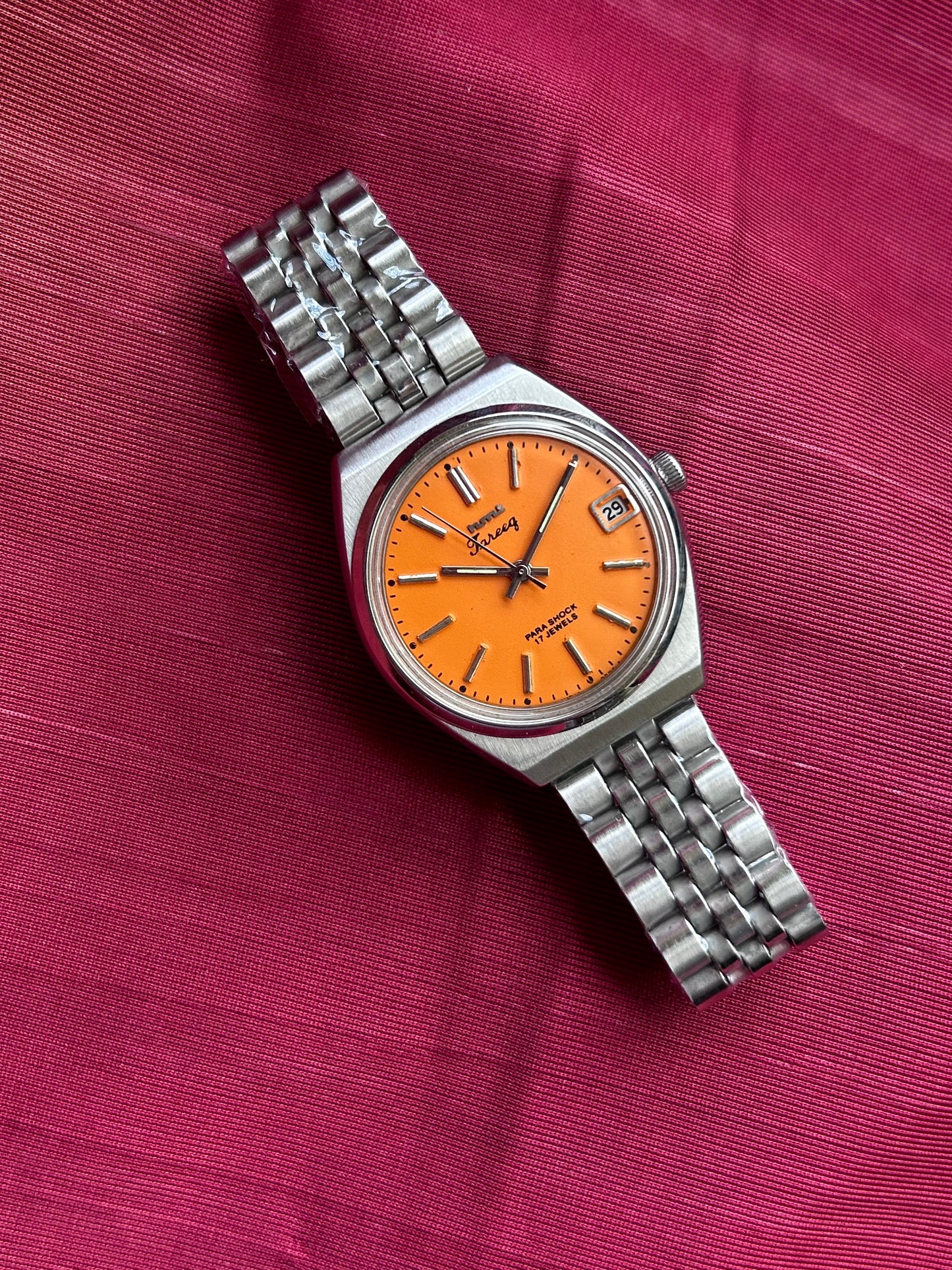 HMT Orange Tareeq Hand winding Mod