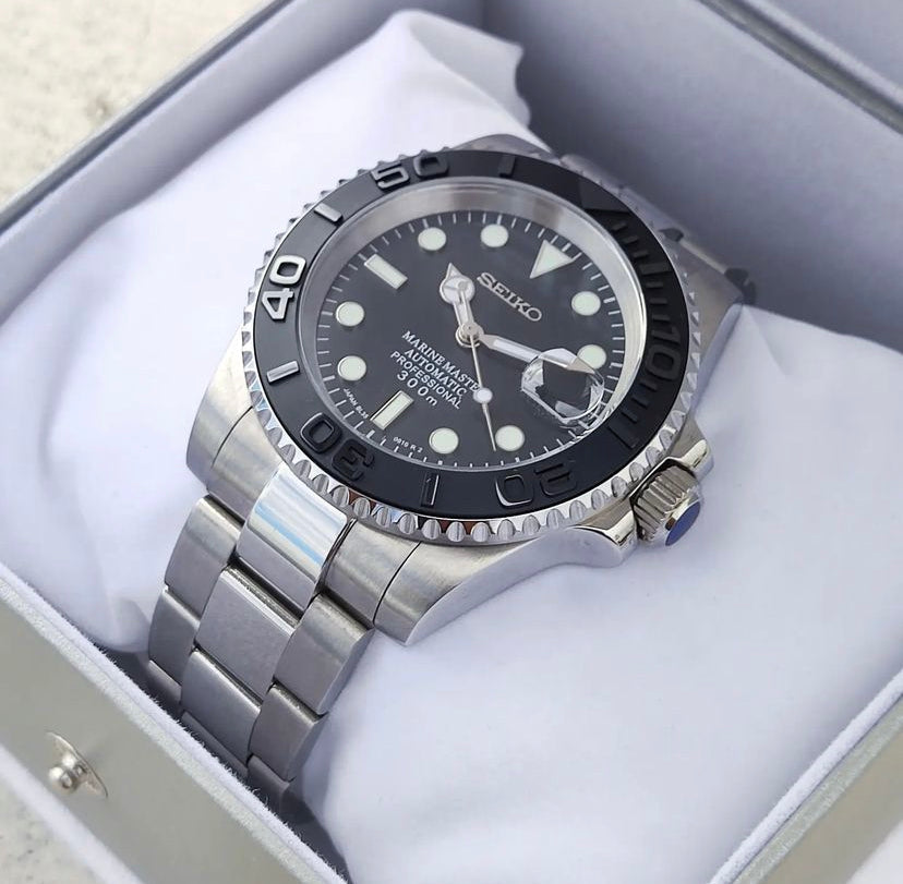 Seiko YachtMaster Silver