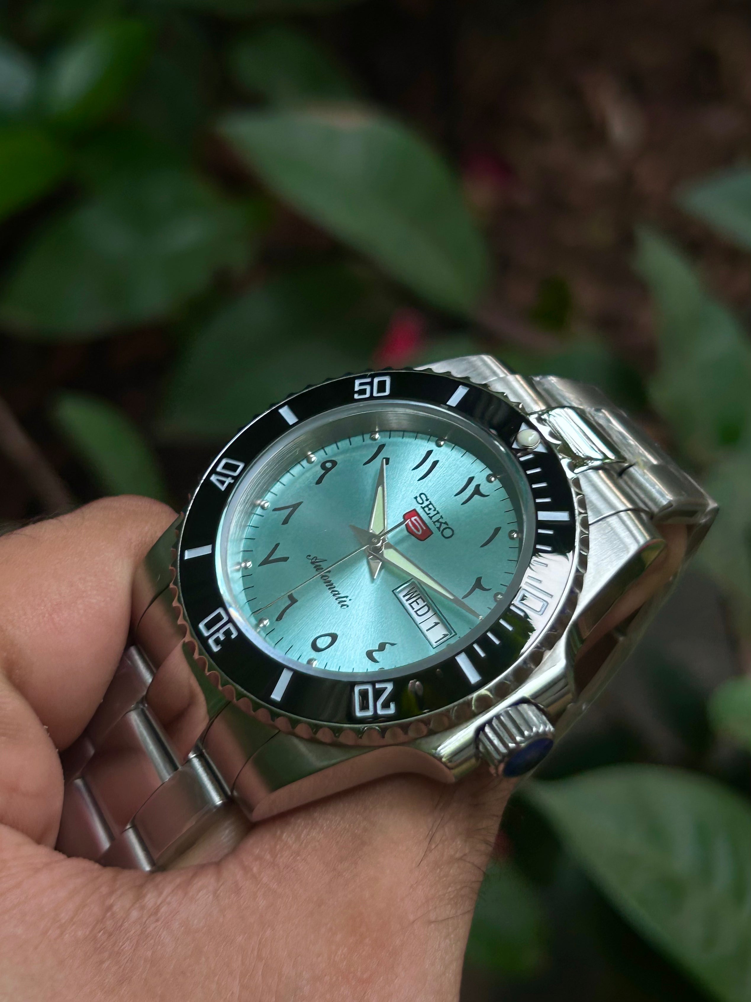 Seiko Arabic Tiffany Blue Submarine