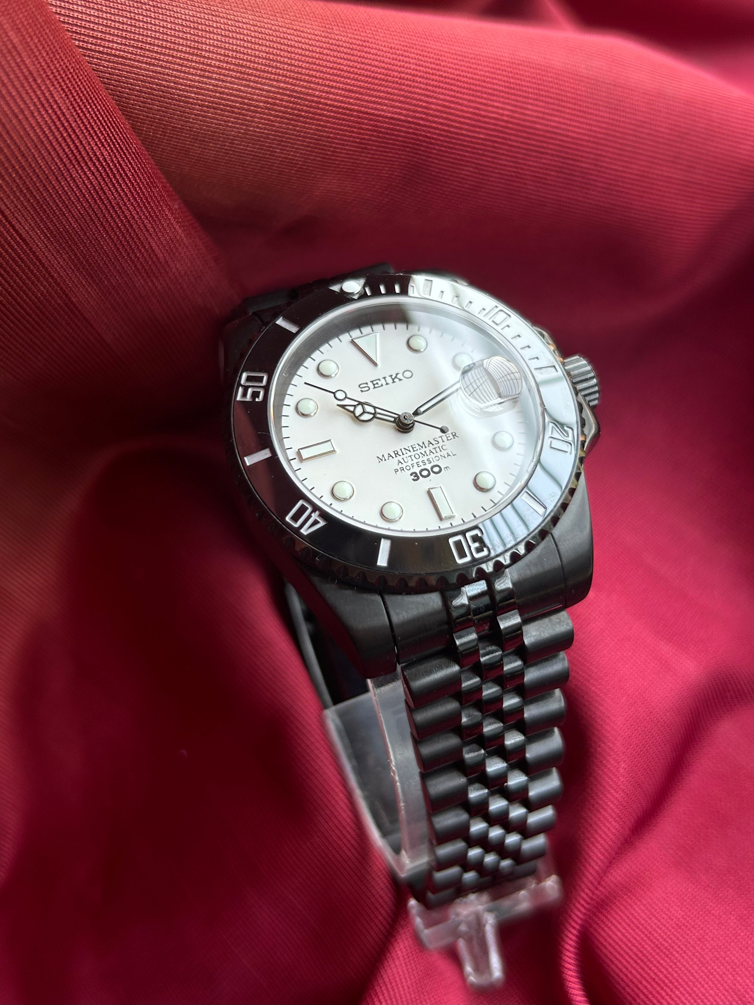 Seiko Submarine Black