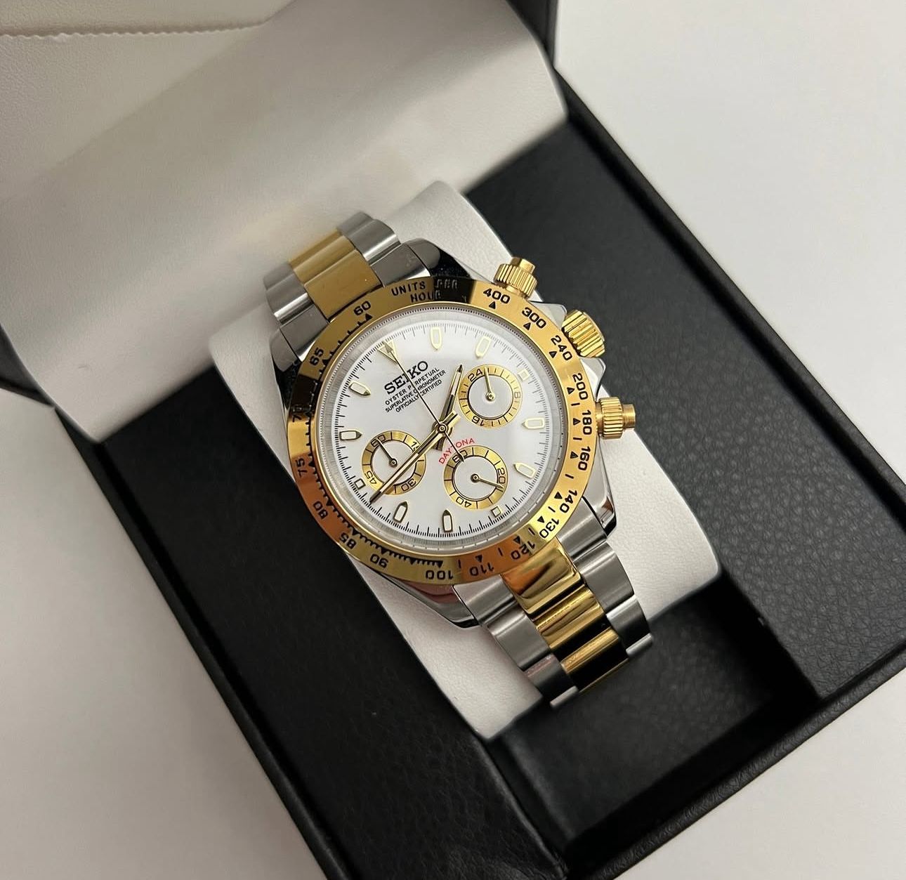 Daytona Seiko Custom Mod |  Silver  -  Gold  (White)