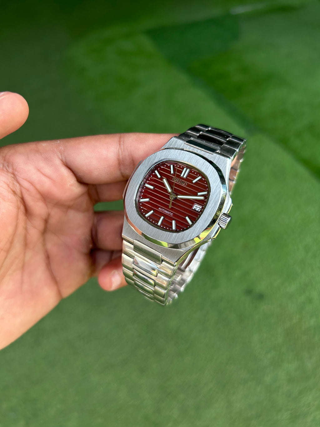 Seiko Nautilus Automatic Maroon Mod