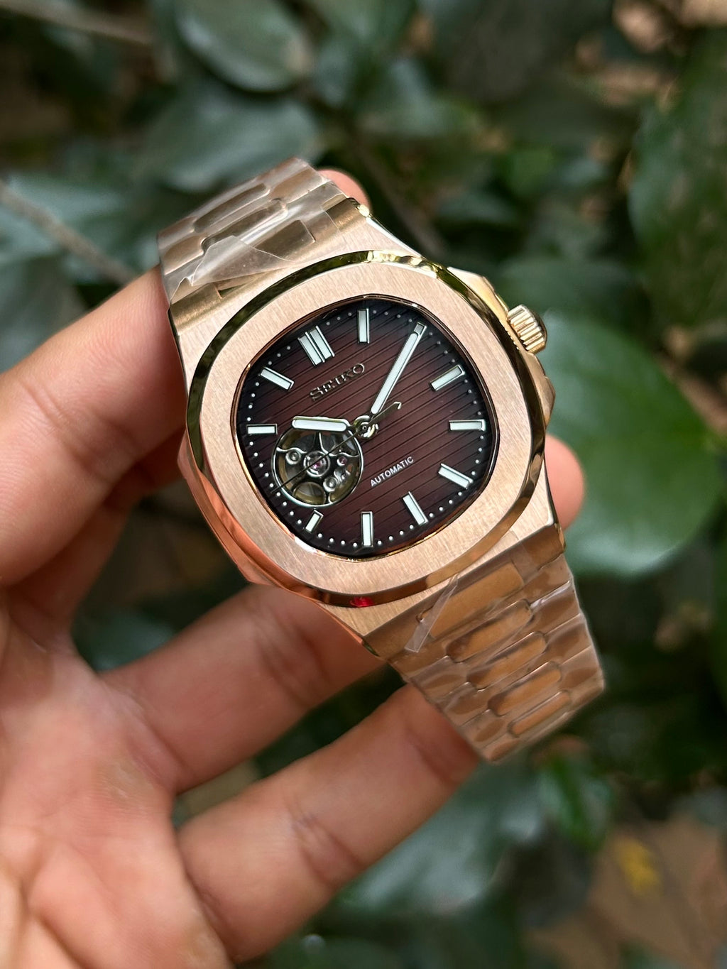 Nautilus |  Rose  Gold  Chocolate  Open  Heart