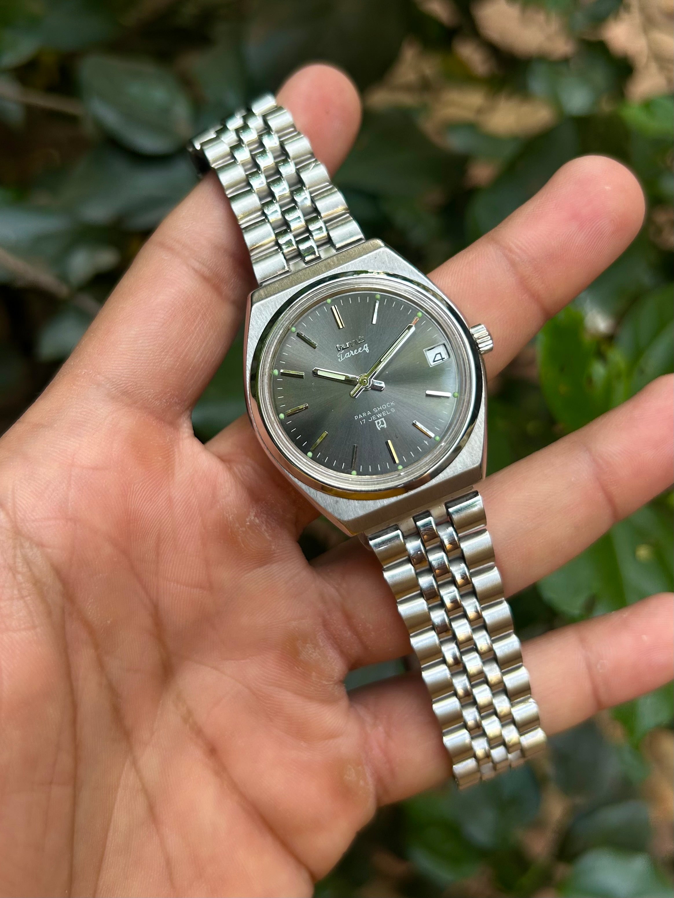 HMT TAREEQ- GREY SUNBURST