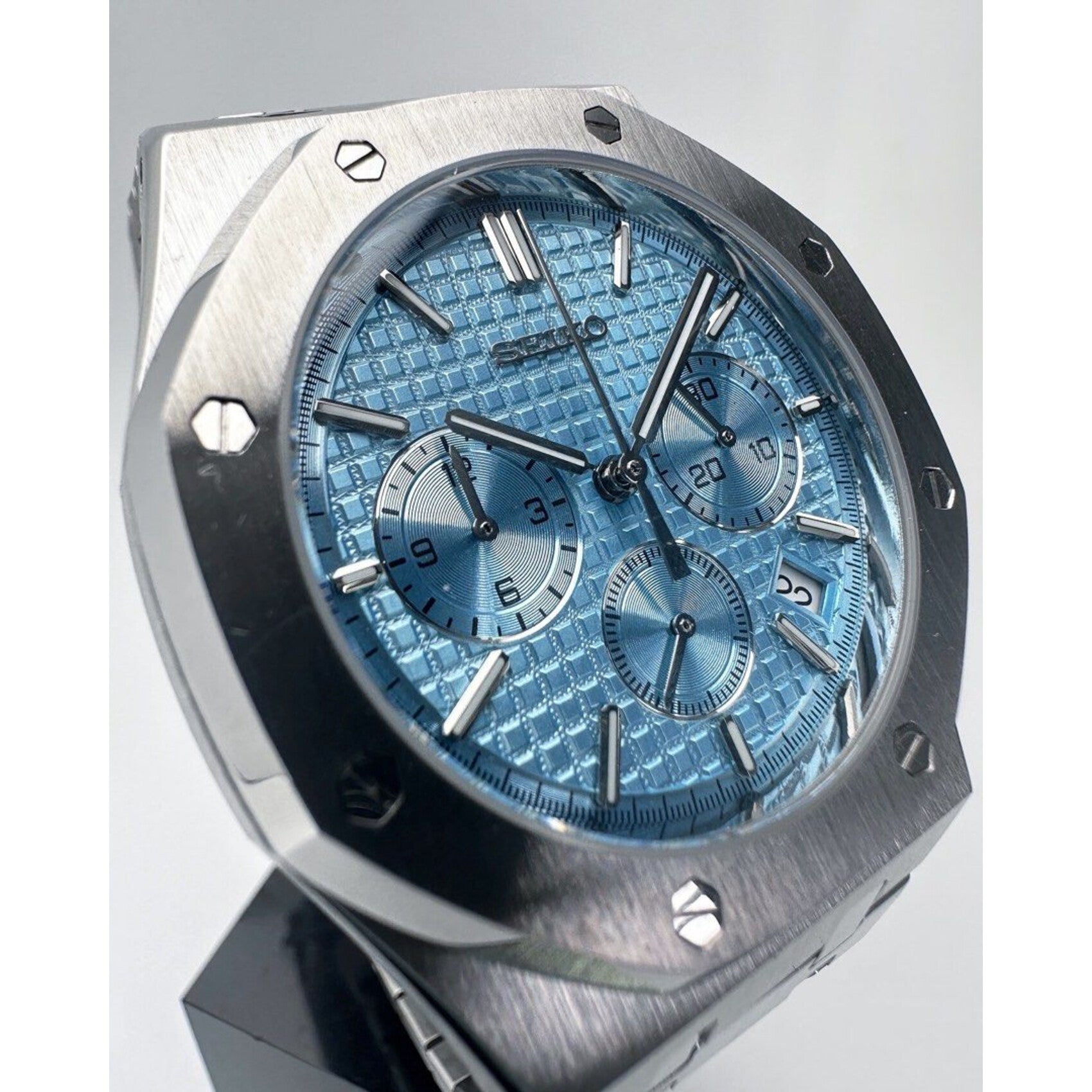 Seiko Mod: "Ice Blue Chrono" Royal Oak Homage