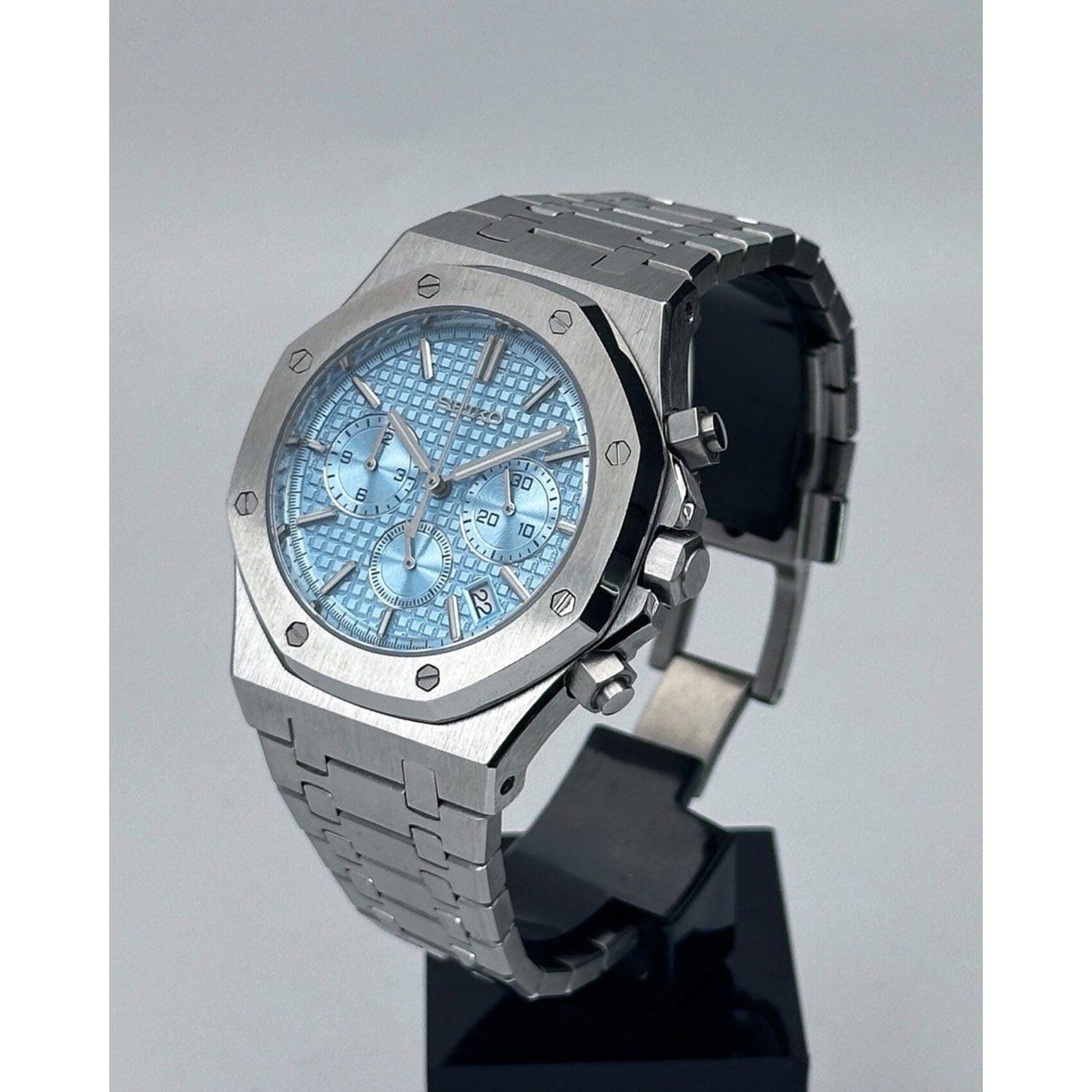 Seiko Mod: "Ice Blue Chrono" Royal Oak Homage