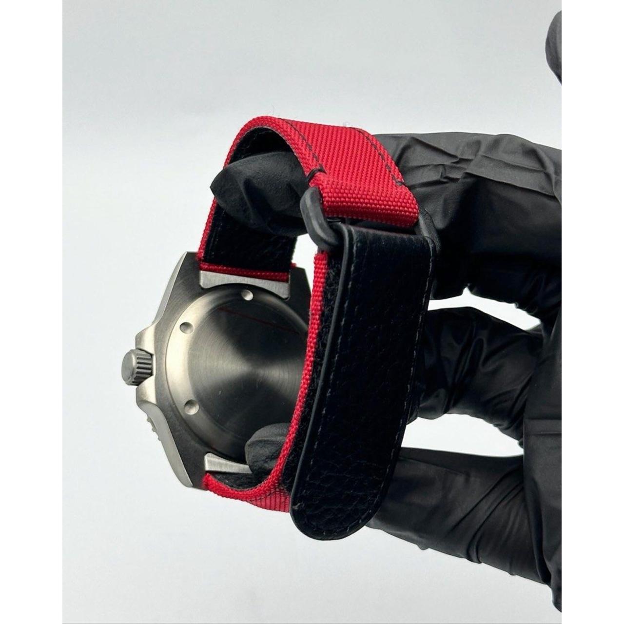 Seiko Mod  Black/Red "Carbon Titanium"
