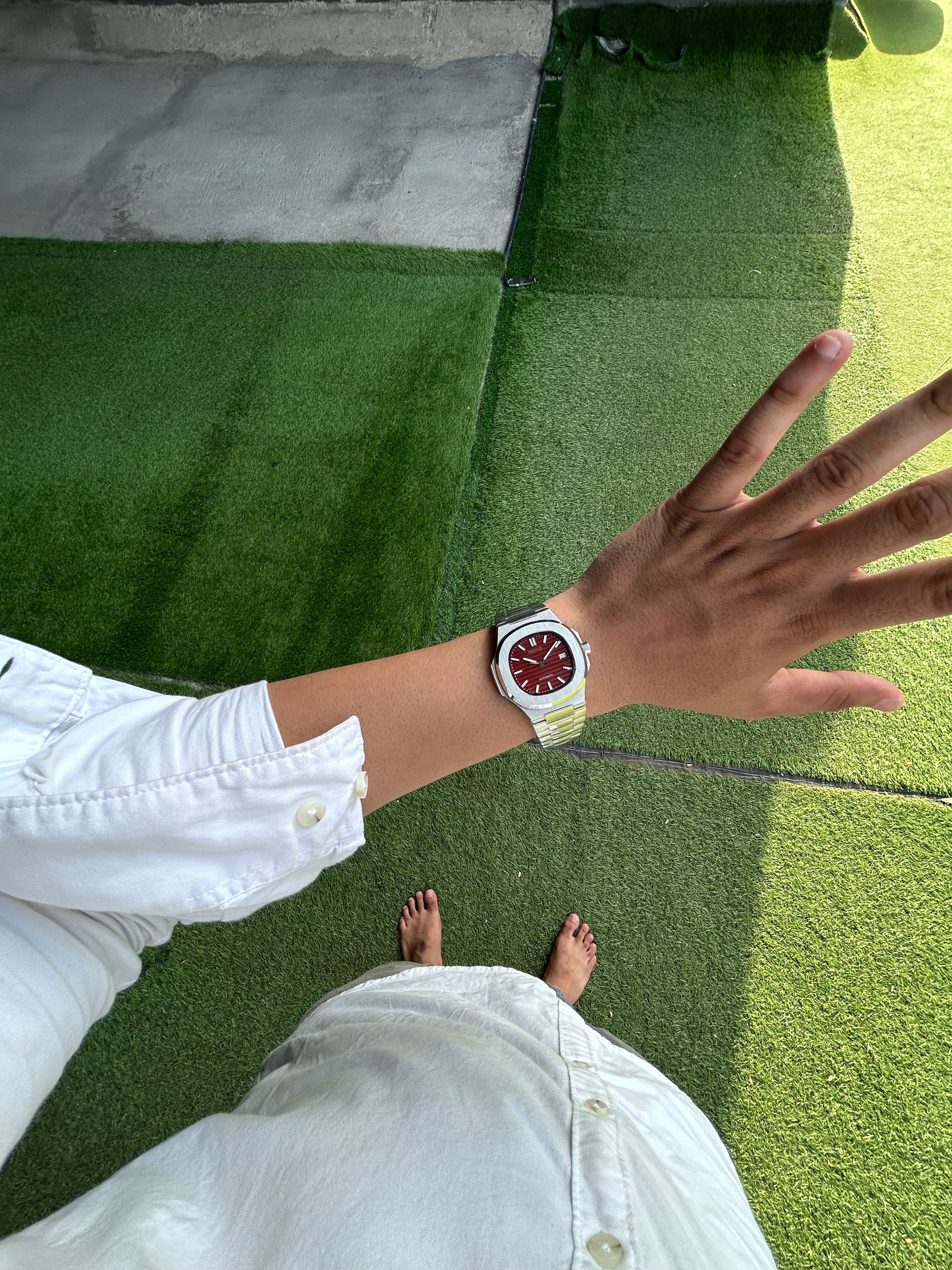 Seiko Nautilus Automatic Maroon Mod