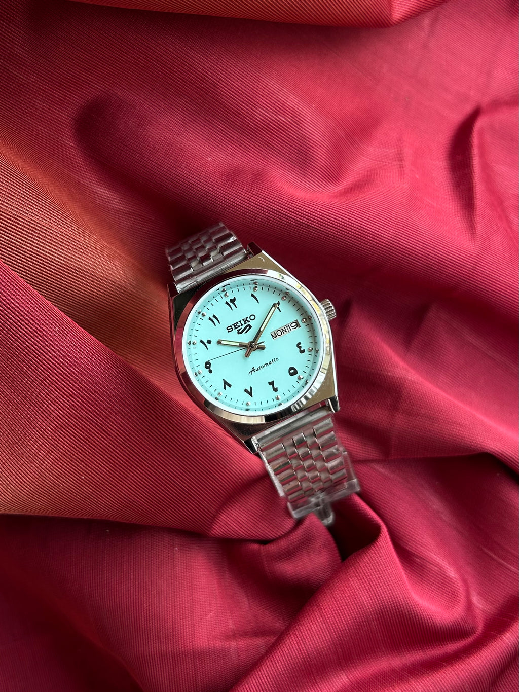 Seiko 5 Arabic Automatic - Tiffany Blue