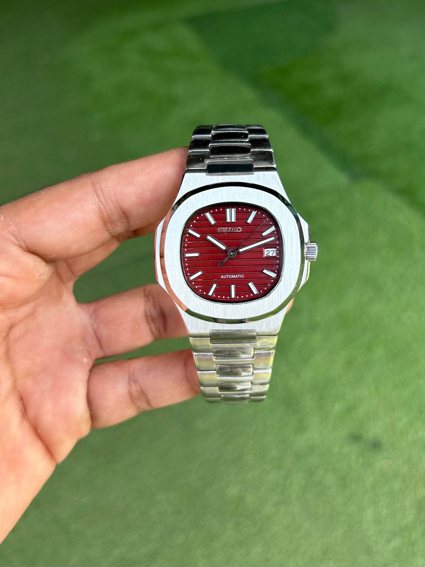 Seiko Nautilus Automatic Maroon Mod