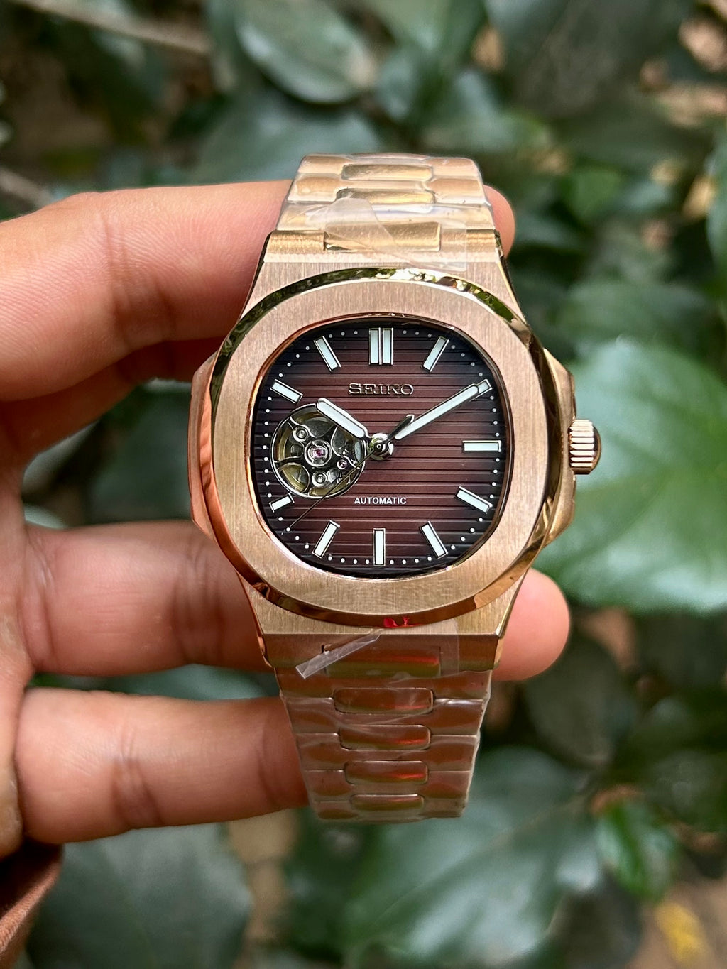 Nautilus |  Rose  Gold  Chocolate  Open  Heart