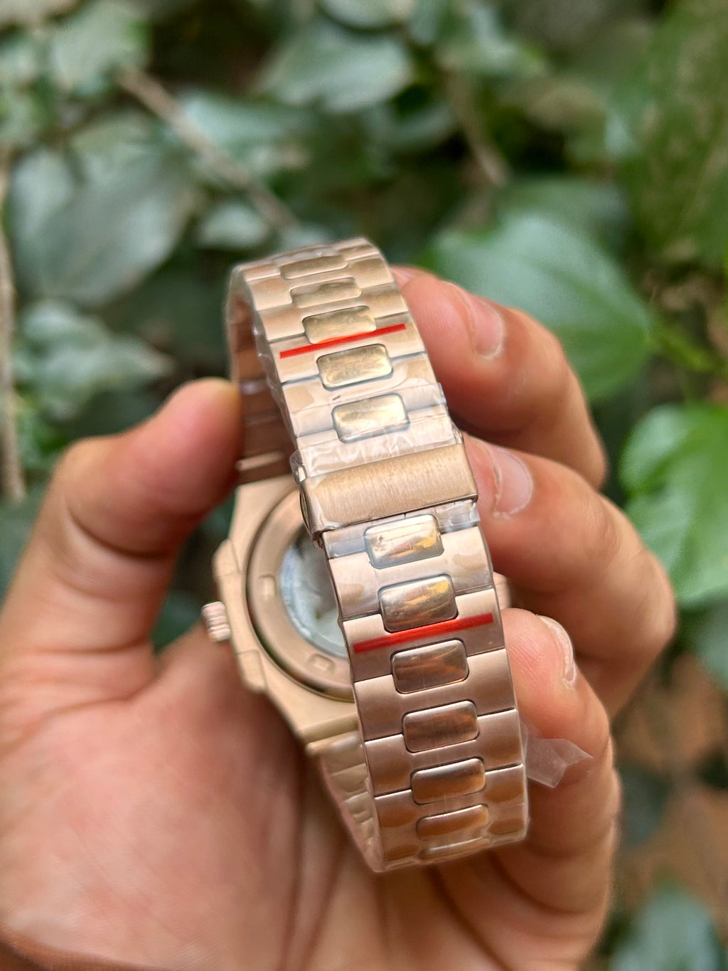 Nautilus |  Rose  Gold  Chocolate  Open  Heart