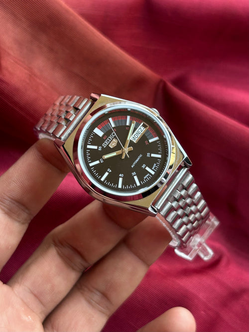 SEIKO 5 RAILWAY  MATT  - BLACK