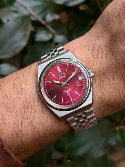 HMT TAREEQ- MAROON SUNRAY