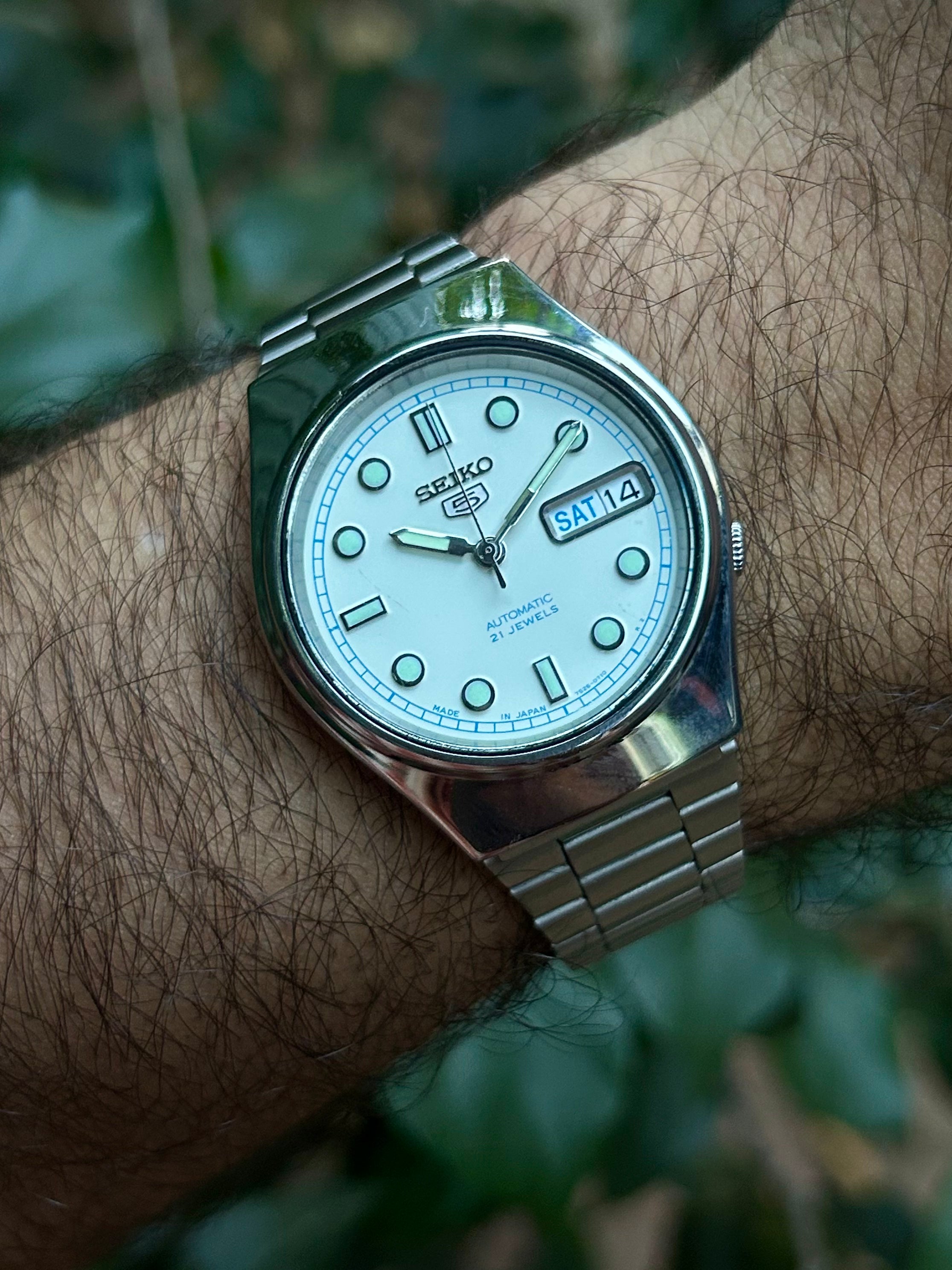 Seiko 5 Automatic 7009-7031 White Dial Vintage Men’s Watch