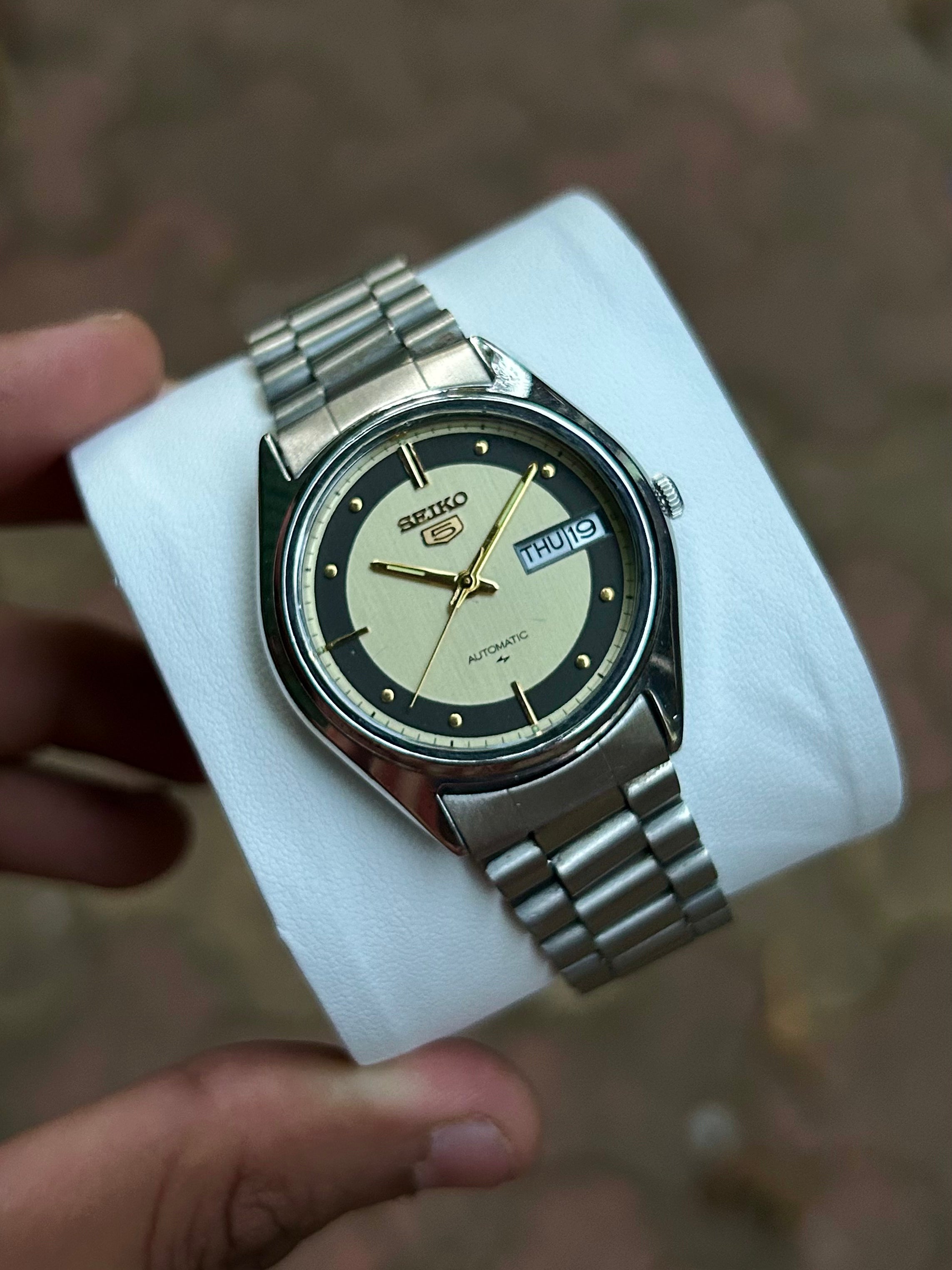 Seiko 5 - Golden Patterned Dial (Pre Owned)  Automatic 7009 Movement