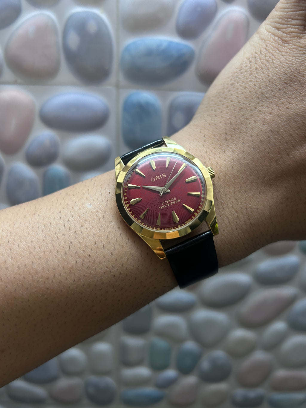 ORIS GOLD SWISS  - RED SUNBURST