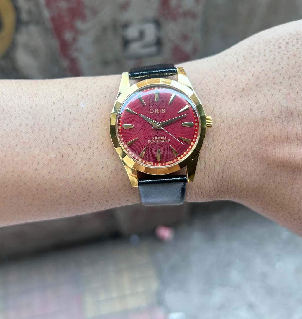 ORIS GOLD SWISS  - RED SUNBURST