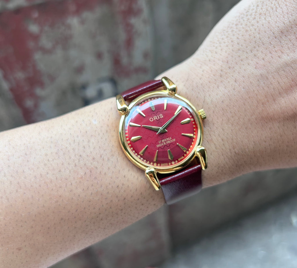 ORIS GOLD SWISS - RED SUNBURST