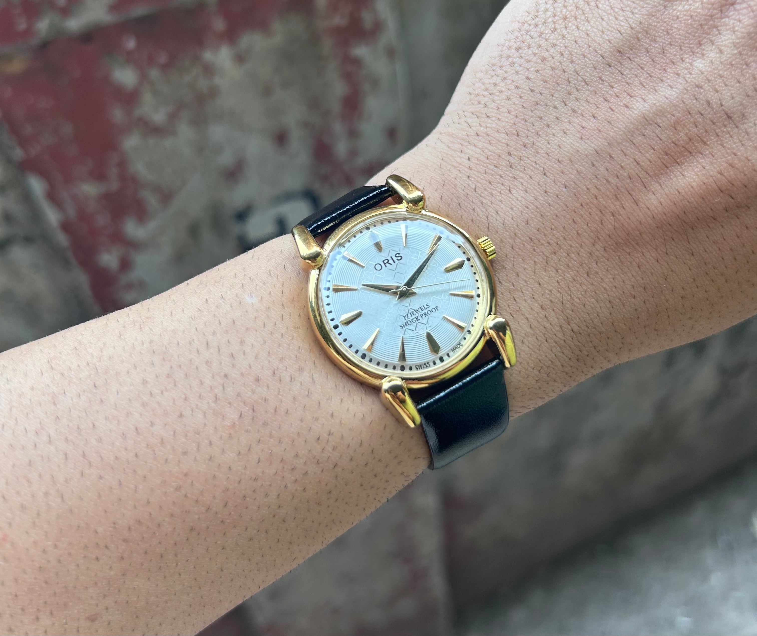 ORIS GOLD SWISS - SILVER SUNBURST