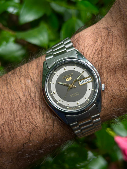 Seiko 5 1988 Motif Dial - Automatic Vintage Watch (Pre Owned)