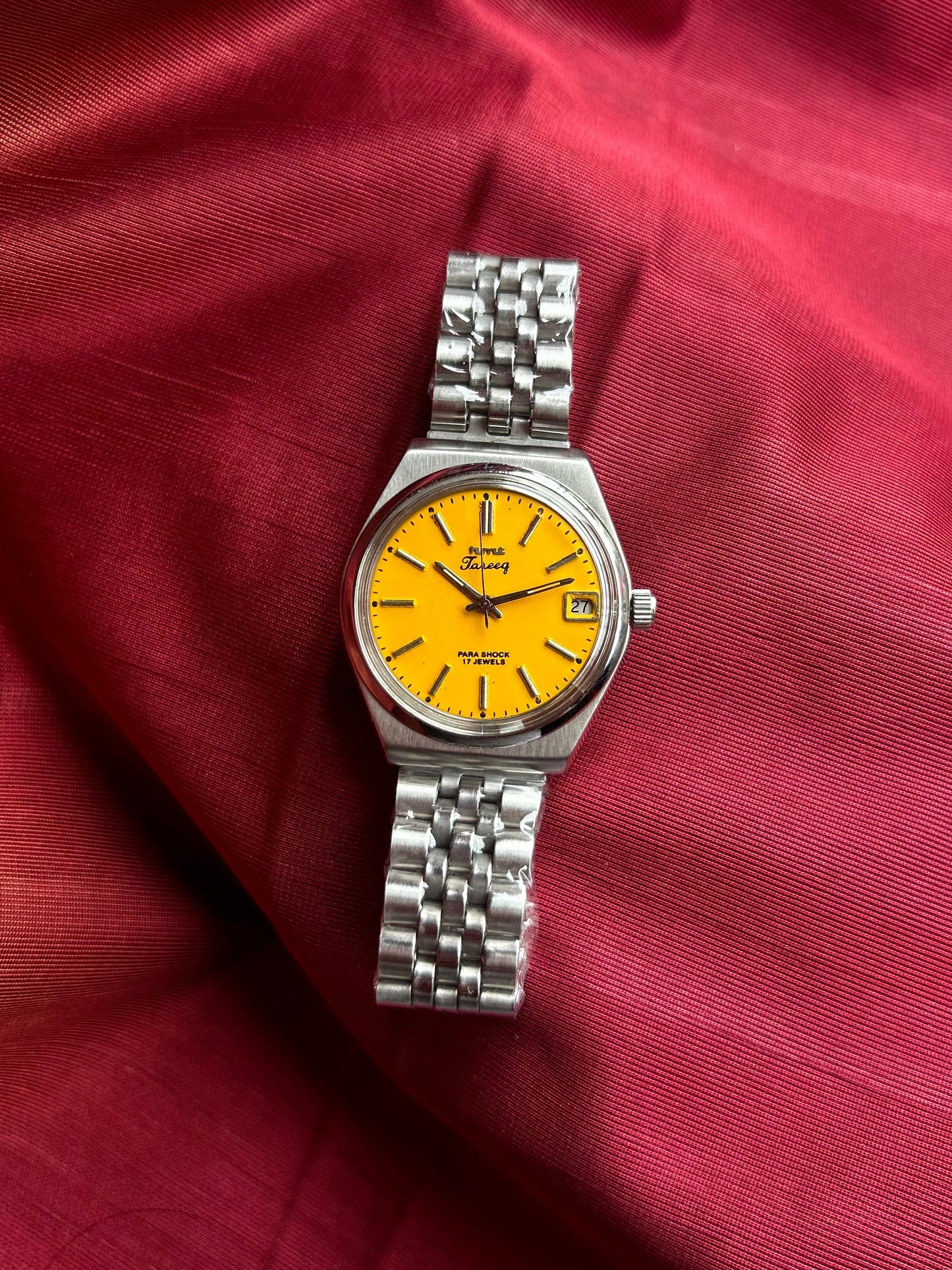 HMT Tareeq Yellow - Mod Watch