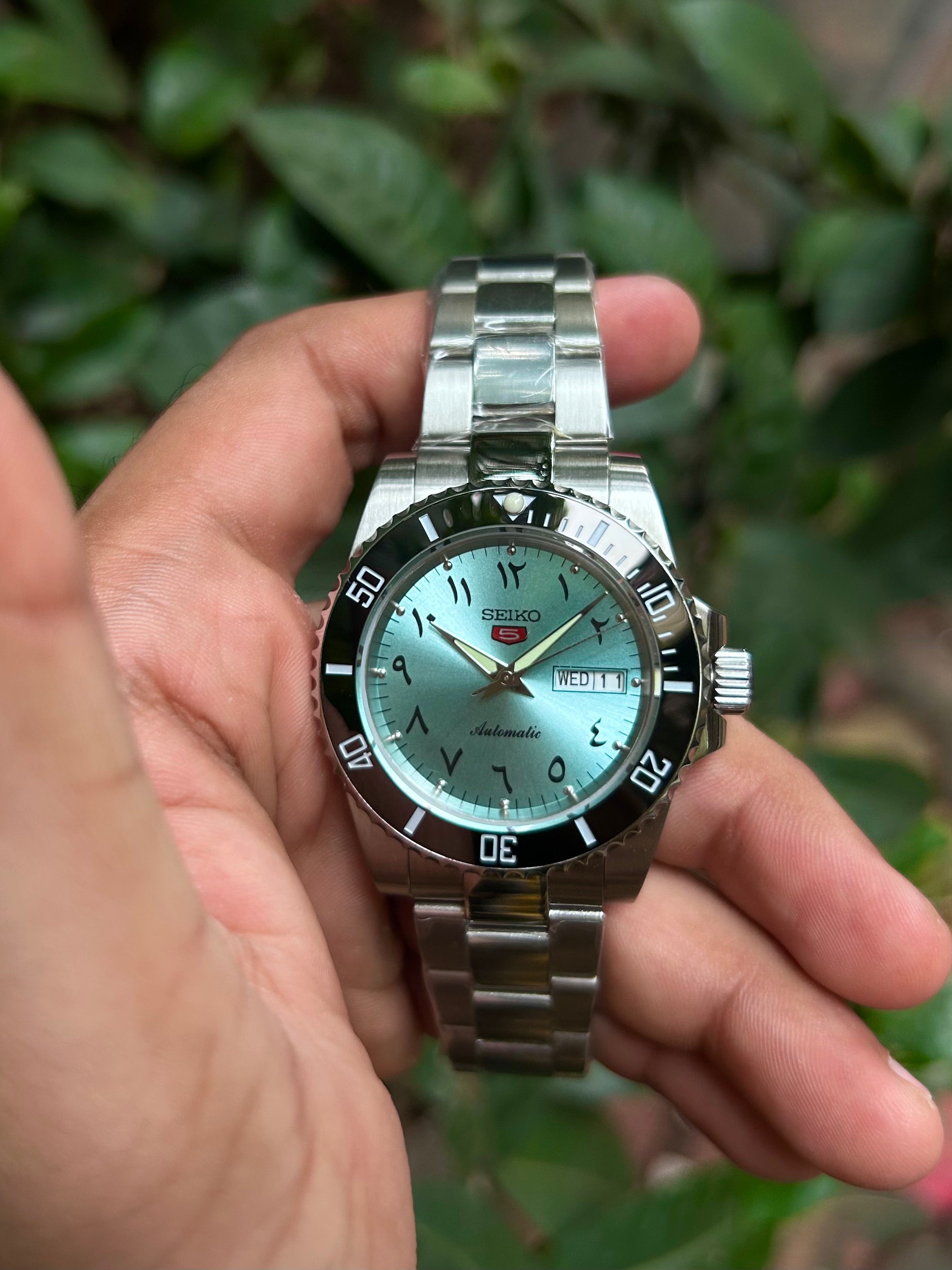 Seiko Arabic Tiffany Blue Submarine