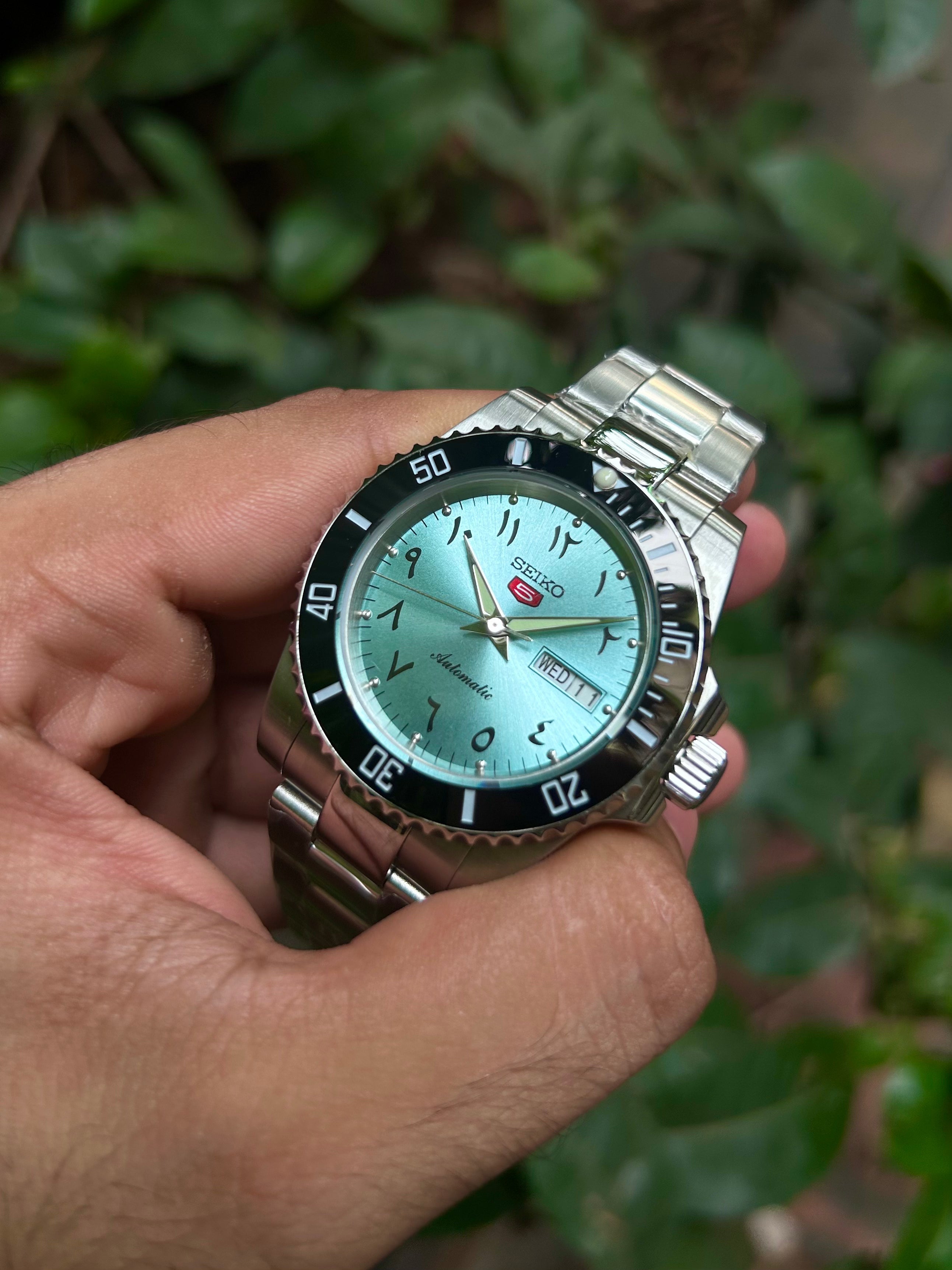 Seiko Arabic Tiffany Blue Submarine