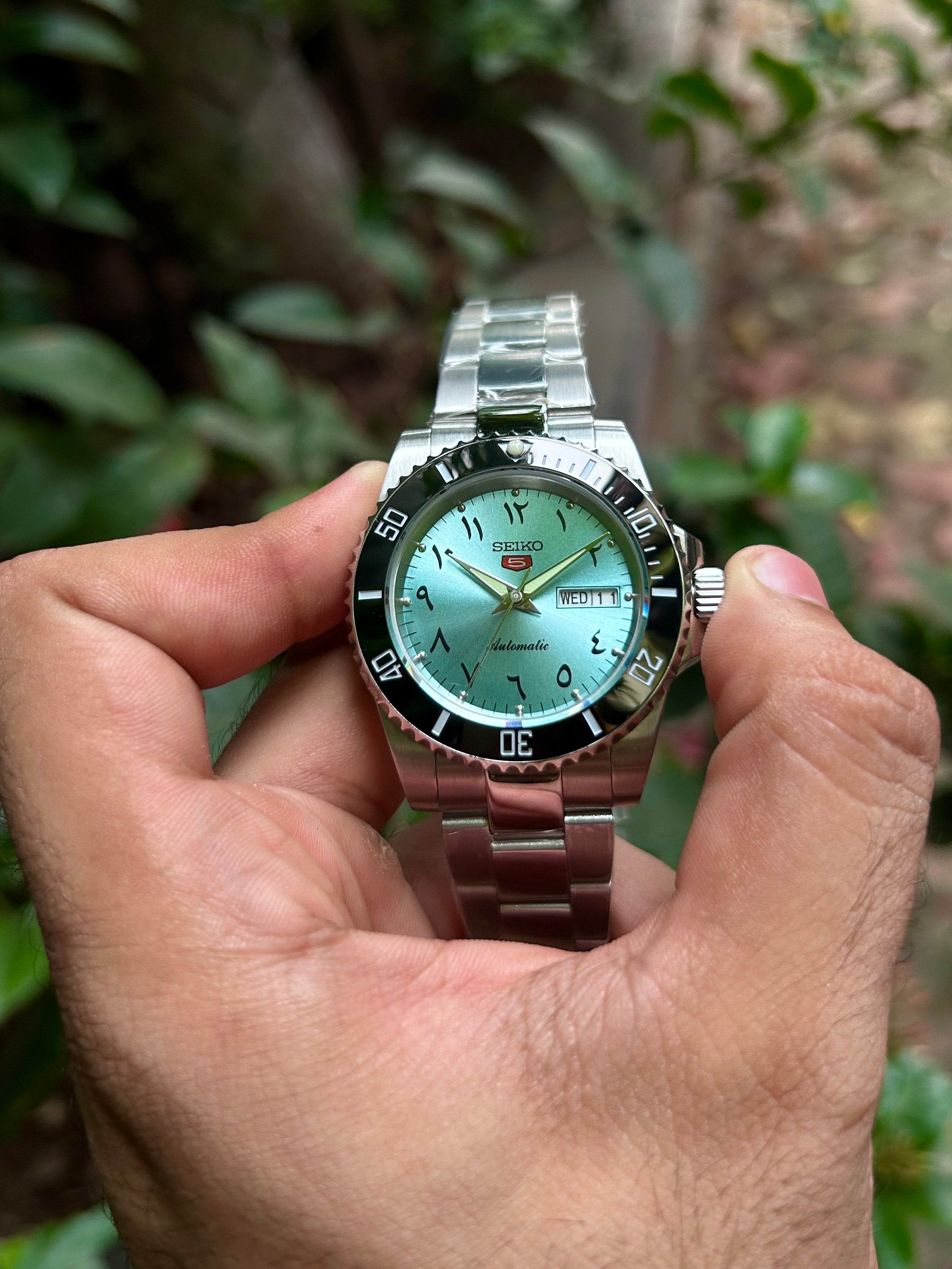 Seiko Arabic Tiffany Blue Submarine