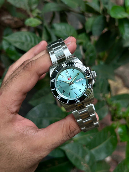 Seiko Arabic Tiffany Blue Submarine