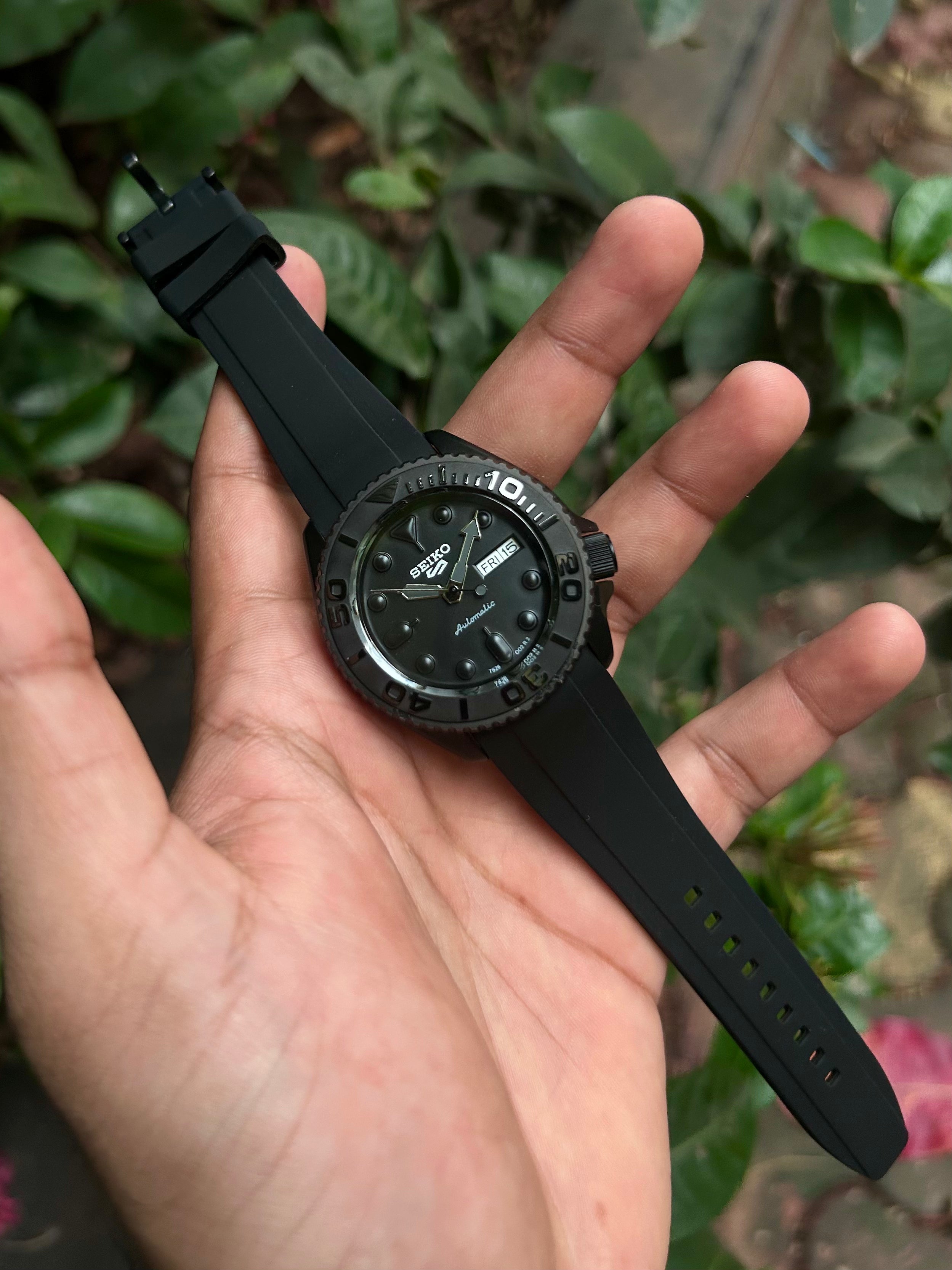 Seiko 5 Black Special Edition