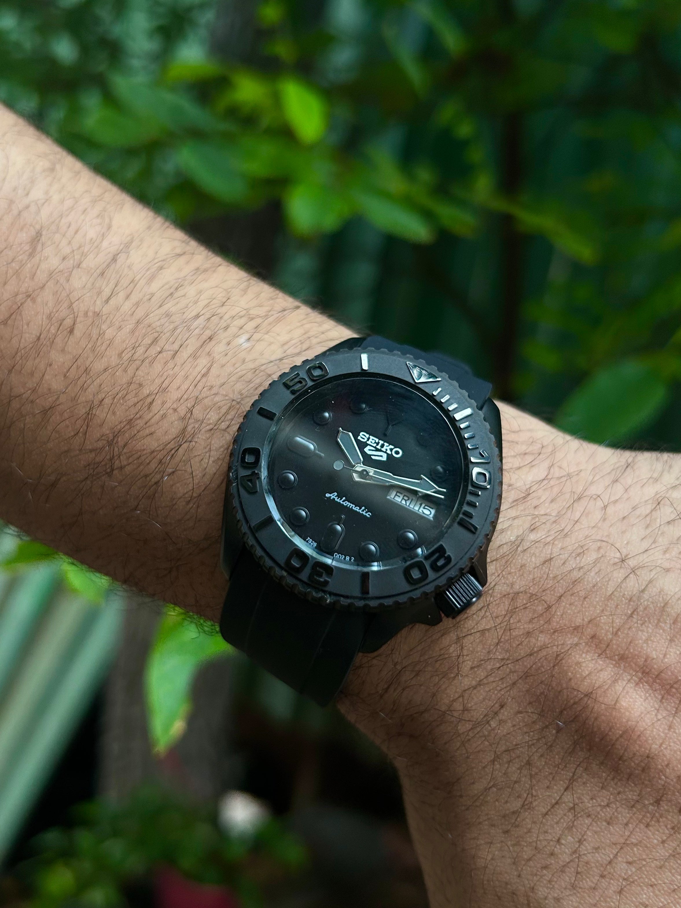 Seiko 5 Black Special Edition