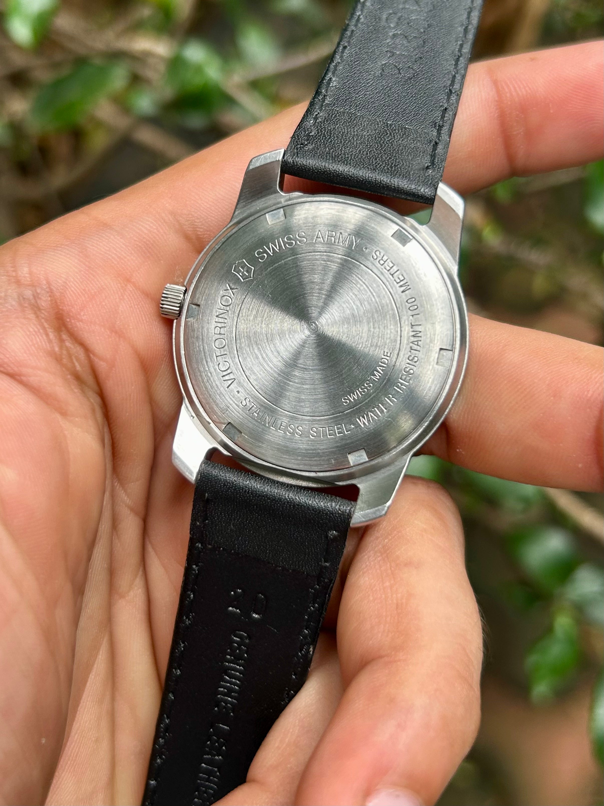 Swiss Army Coors Victorinox 100M Watch