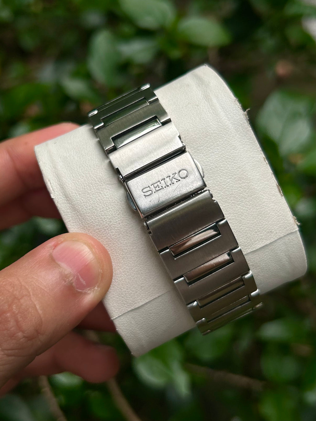 Seiko V732 stainless Steel 50mm Quartz Version Watch.