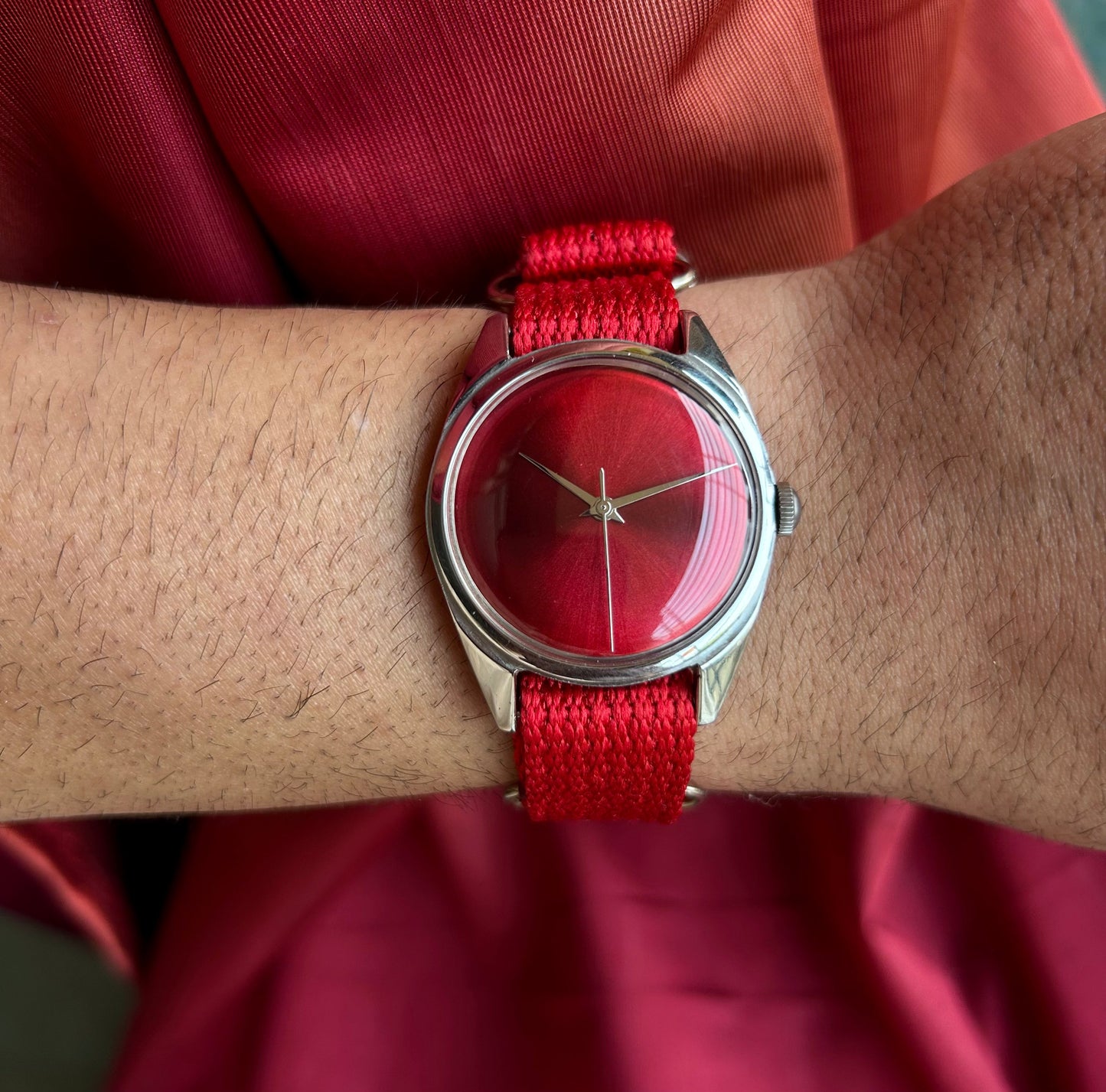 HMT Red Sunburst Janata unisex