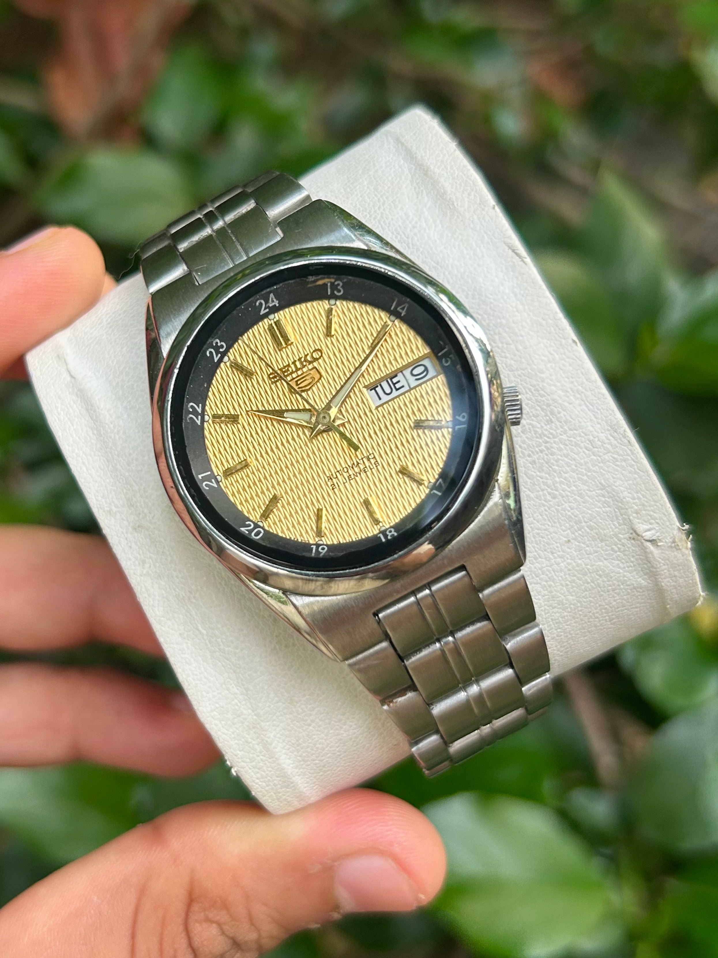 Super Rare Seiko 5 Railway Golden Sunray Day & Date Automatic