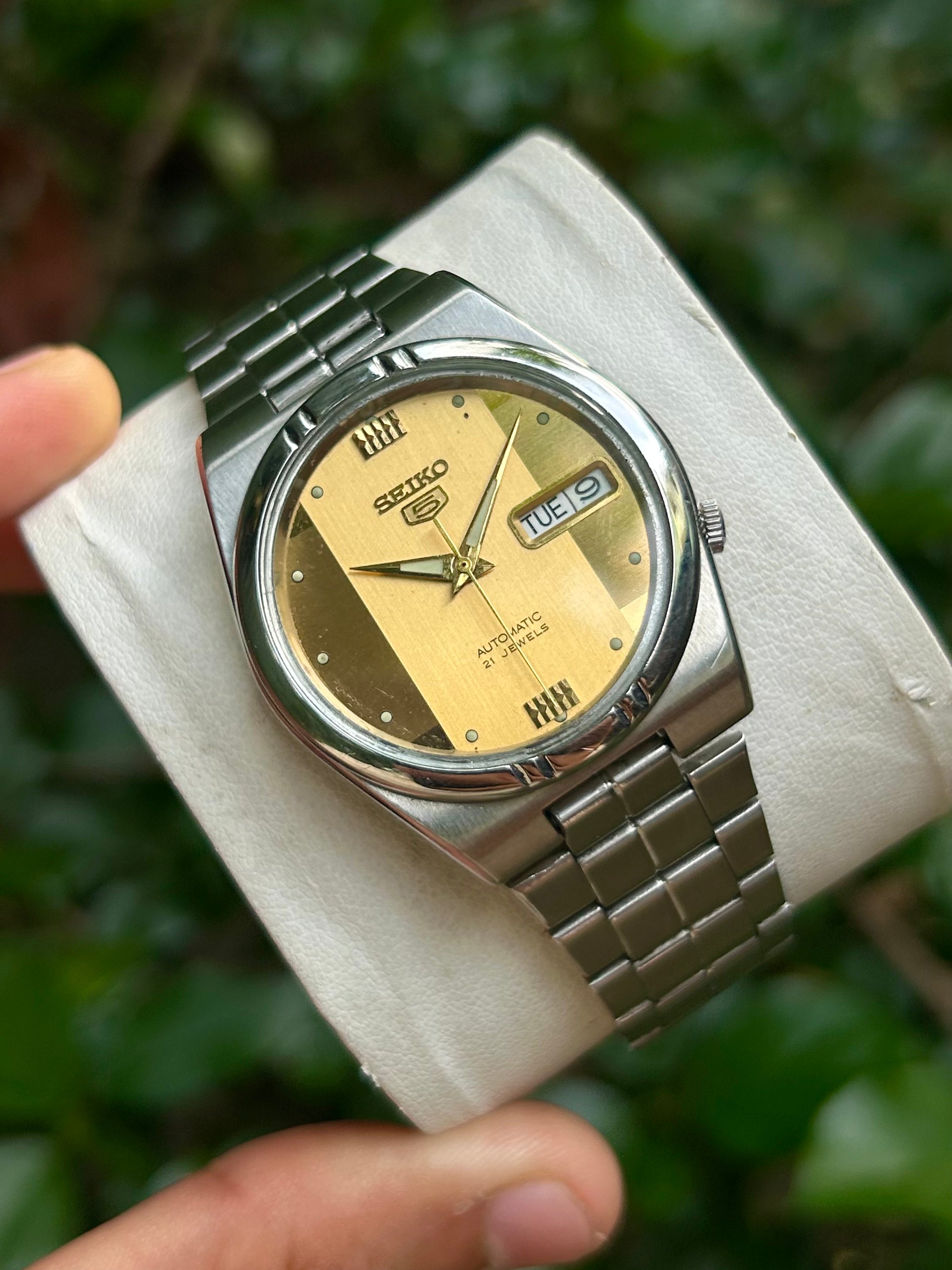 Seiko 5 Gold Motif Dial with Glass Back - Automatic