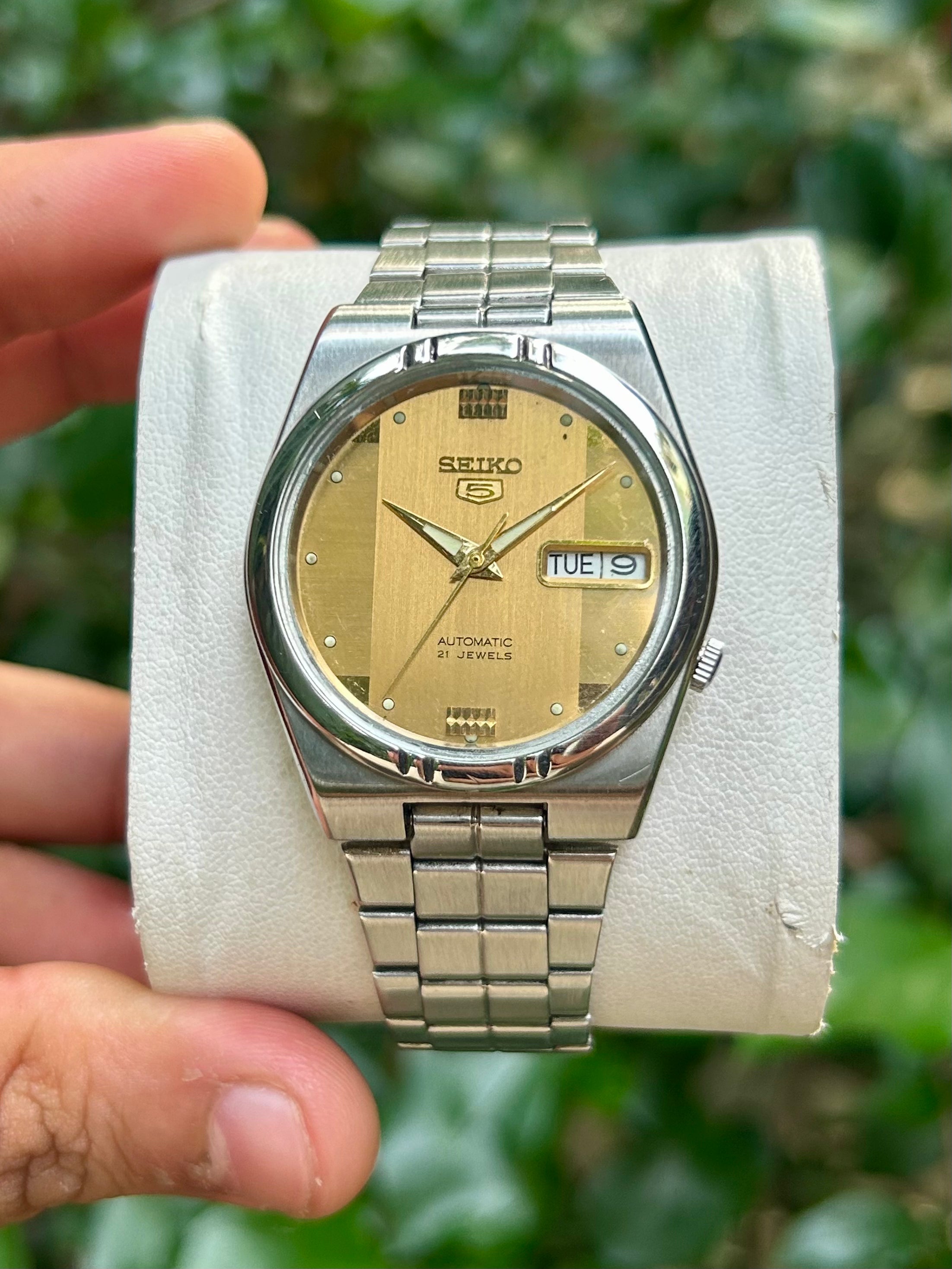 Seiko 5 Gold Motif Dial with Glass Back - Automatic