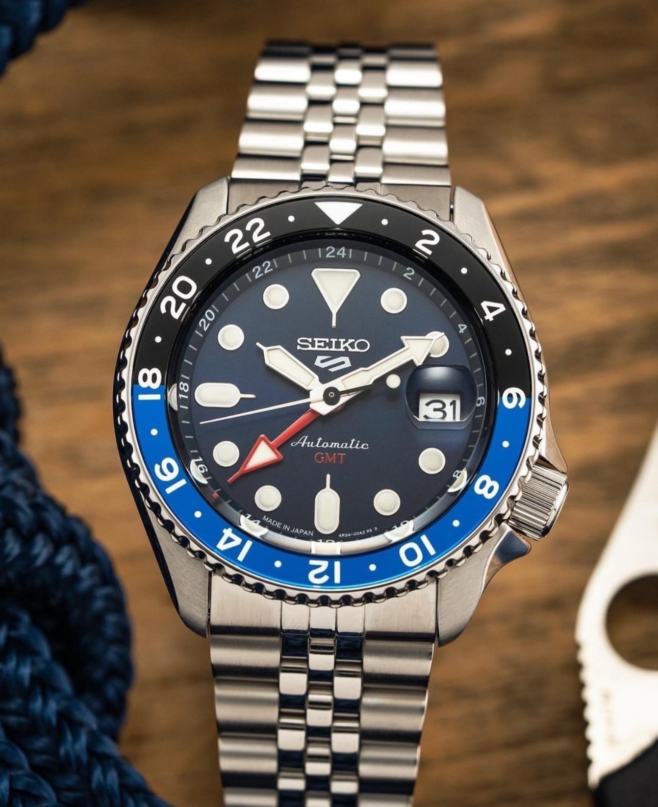 Seiko 5 Sports 'Blueberry' GMT SKX Custom MOD