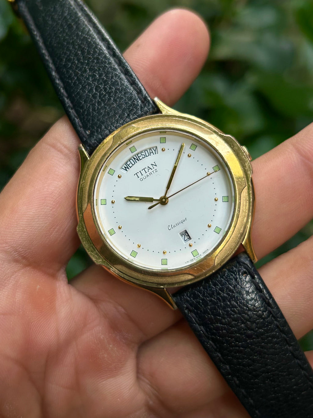 Super Rare Titan Day & Date Quartz Excellent watch