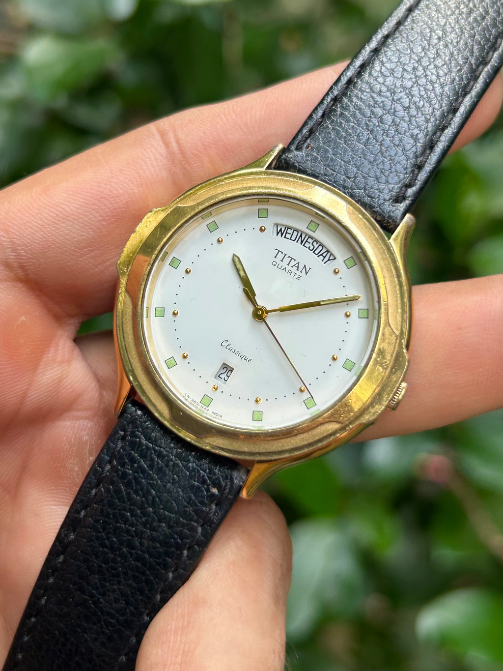 Super Rare Titan Day & Date Quartz Excellent watch