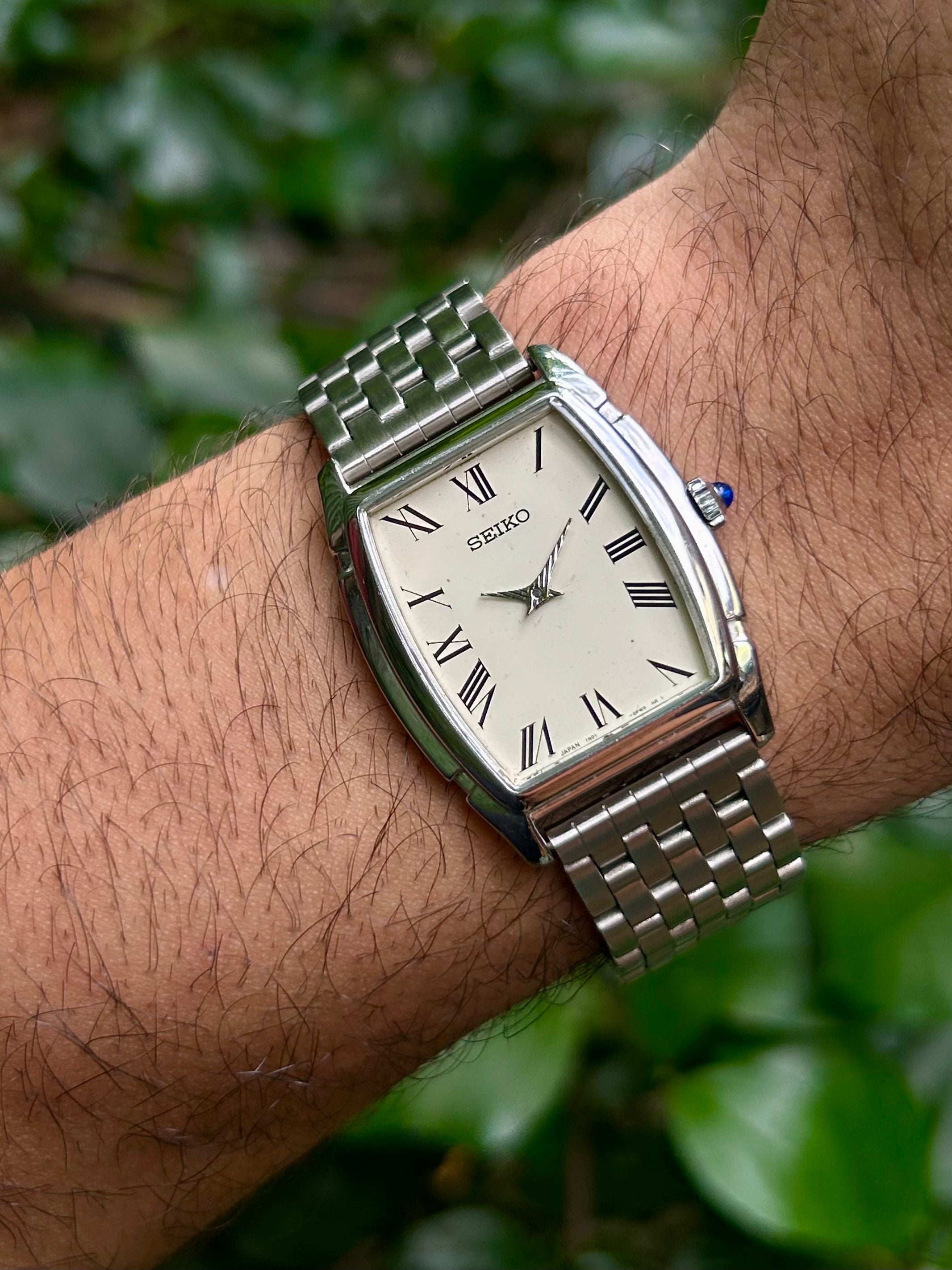 Super Rare Seiko Tank Roman Quartz