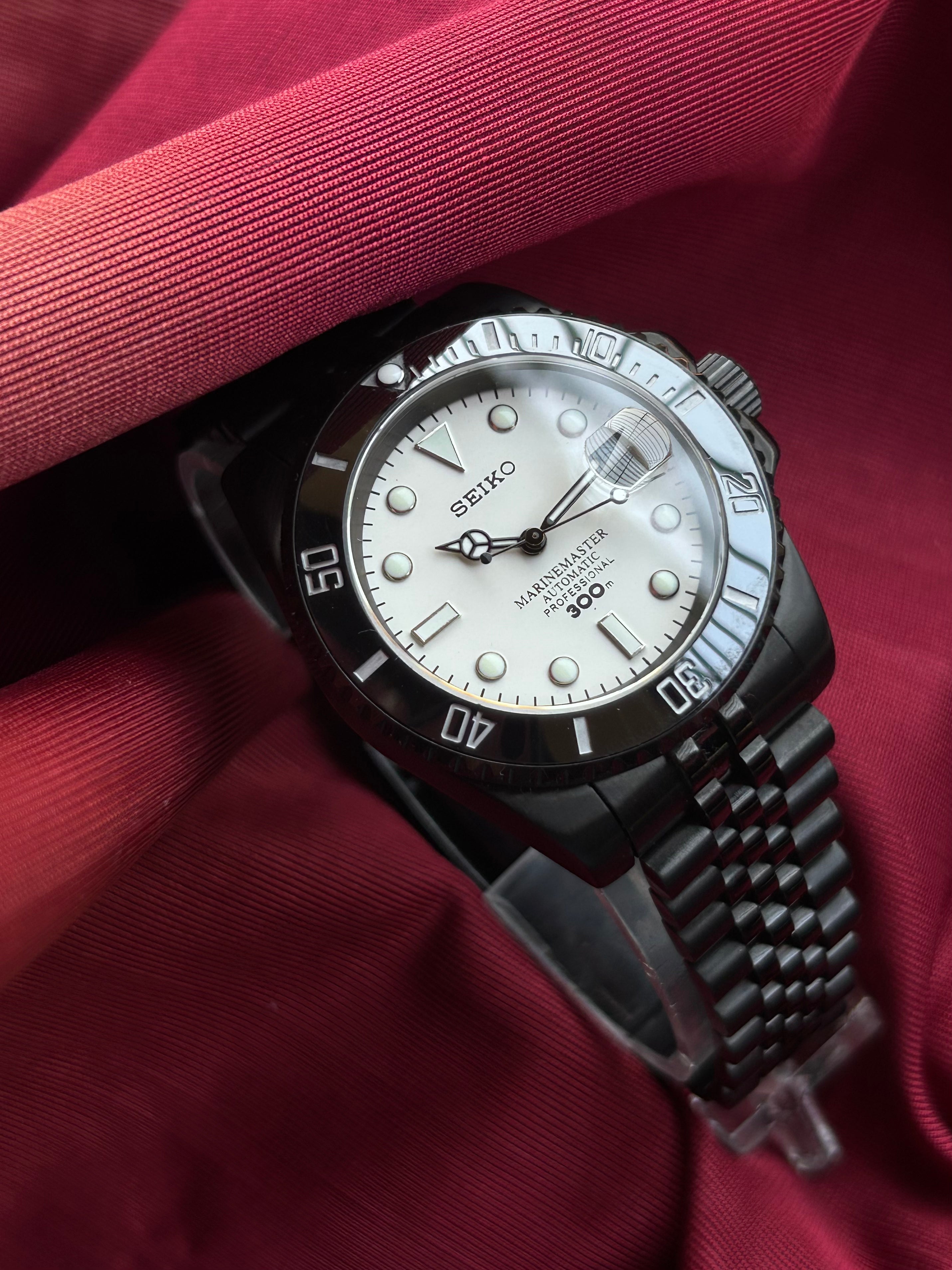 Seiko Submarine Black