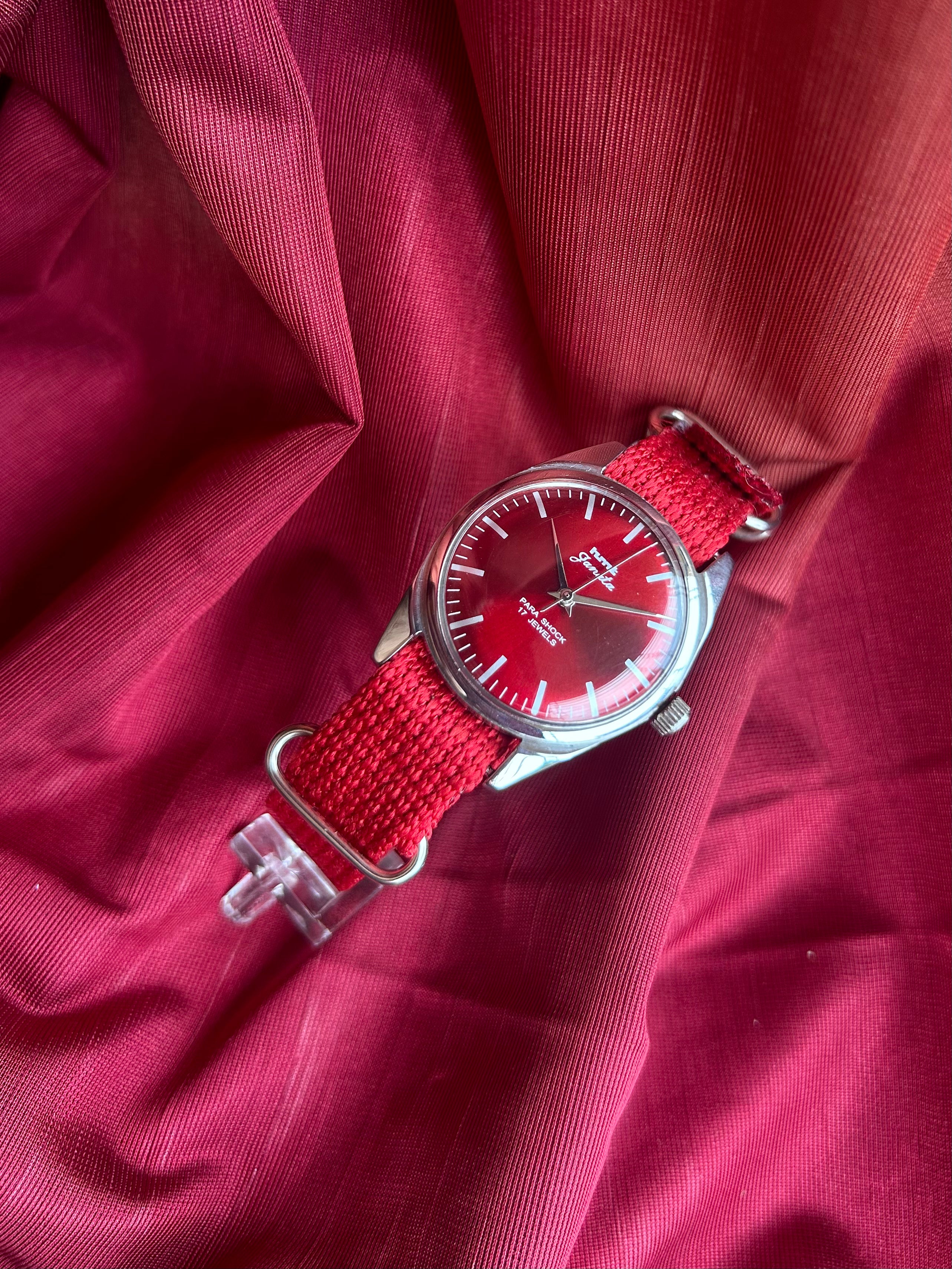 HMT JANTA  MOD - RED SUNBURST