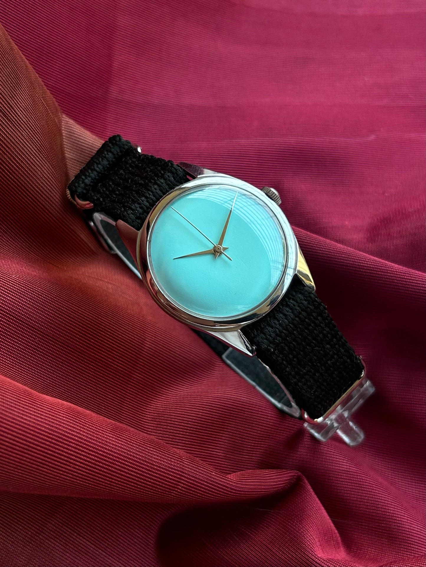 HMT Tiffany Blue Janata unisex