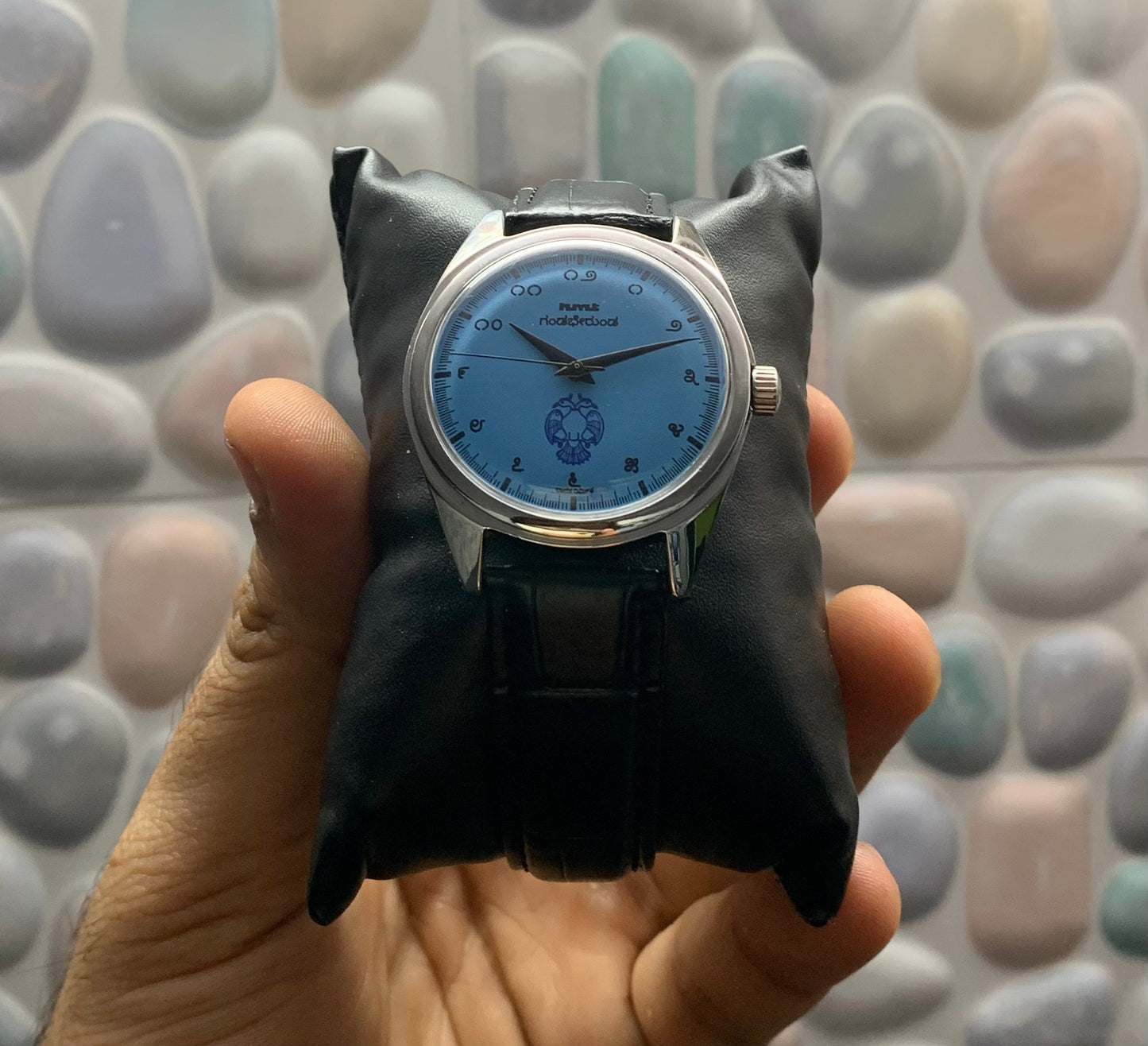 HMT Gandaberunda Black Kannada Numeral - Watch