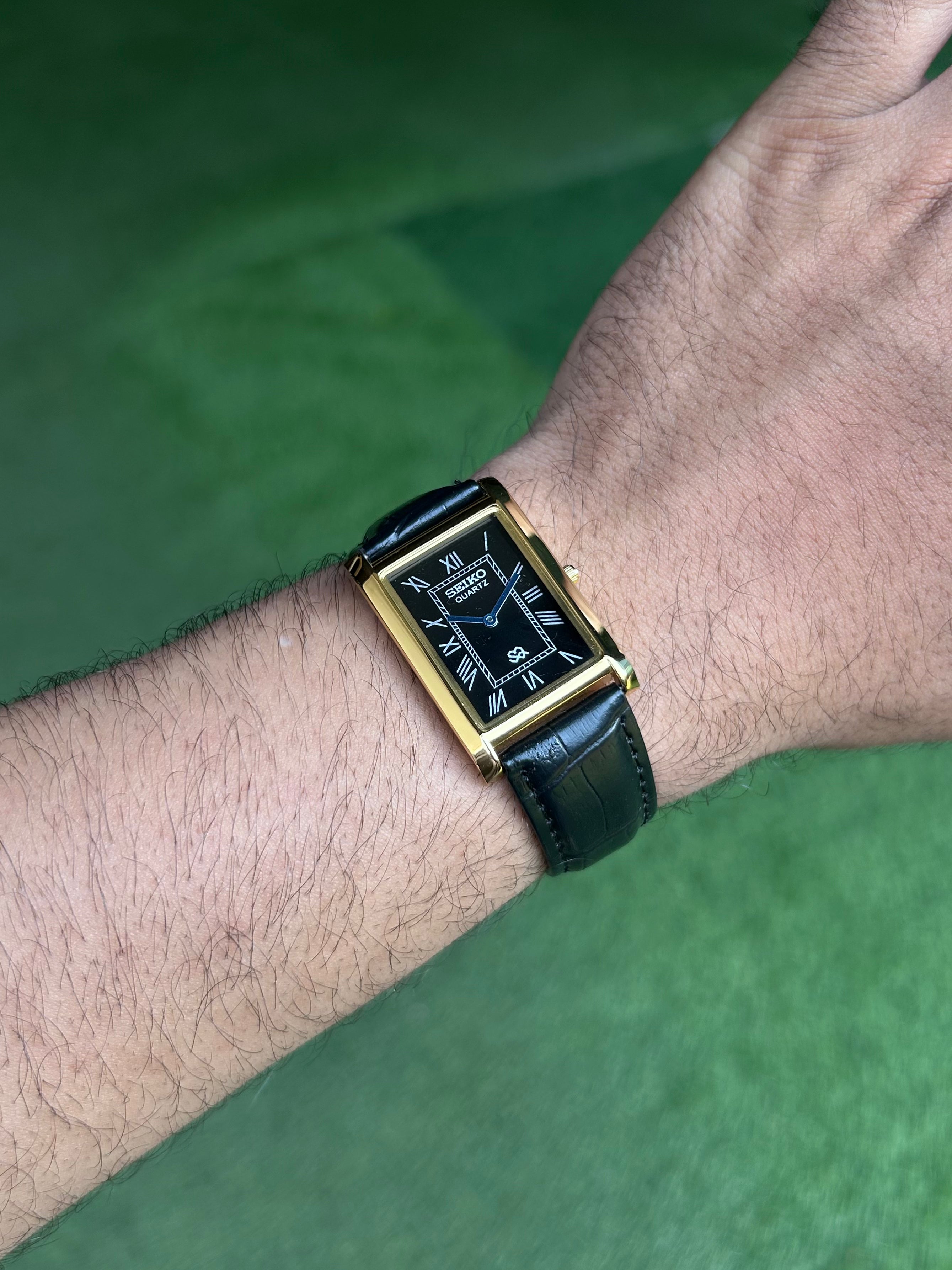 Seiko Tank Gold Black Quartz Unisex Mod Watch – India Mods Watch