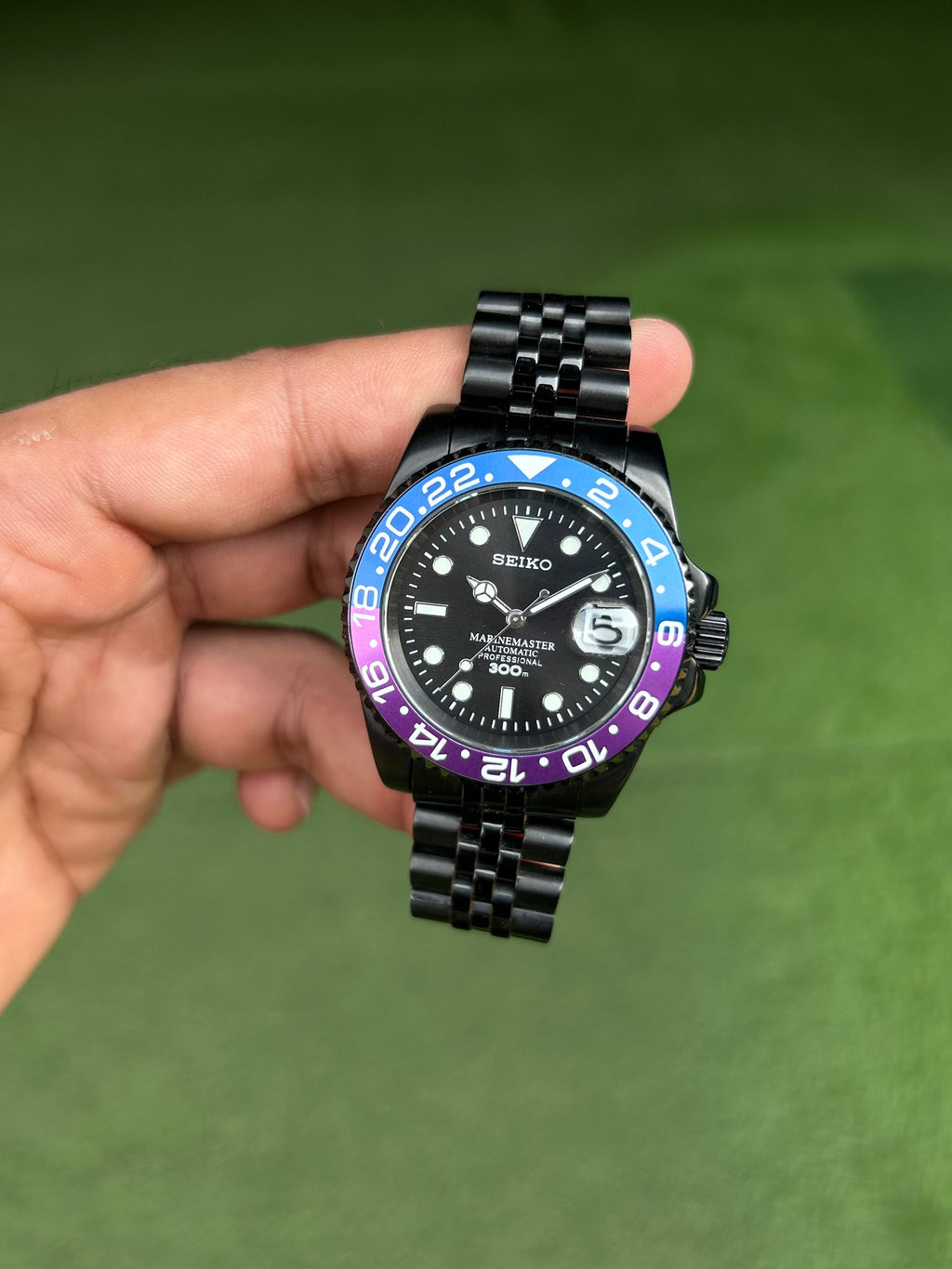 Seiko Black Joker Homage ( Blue - Purple )