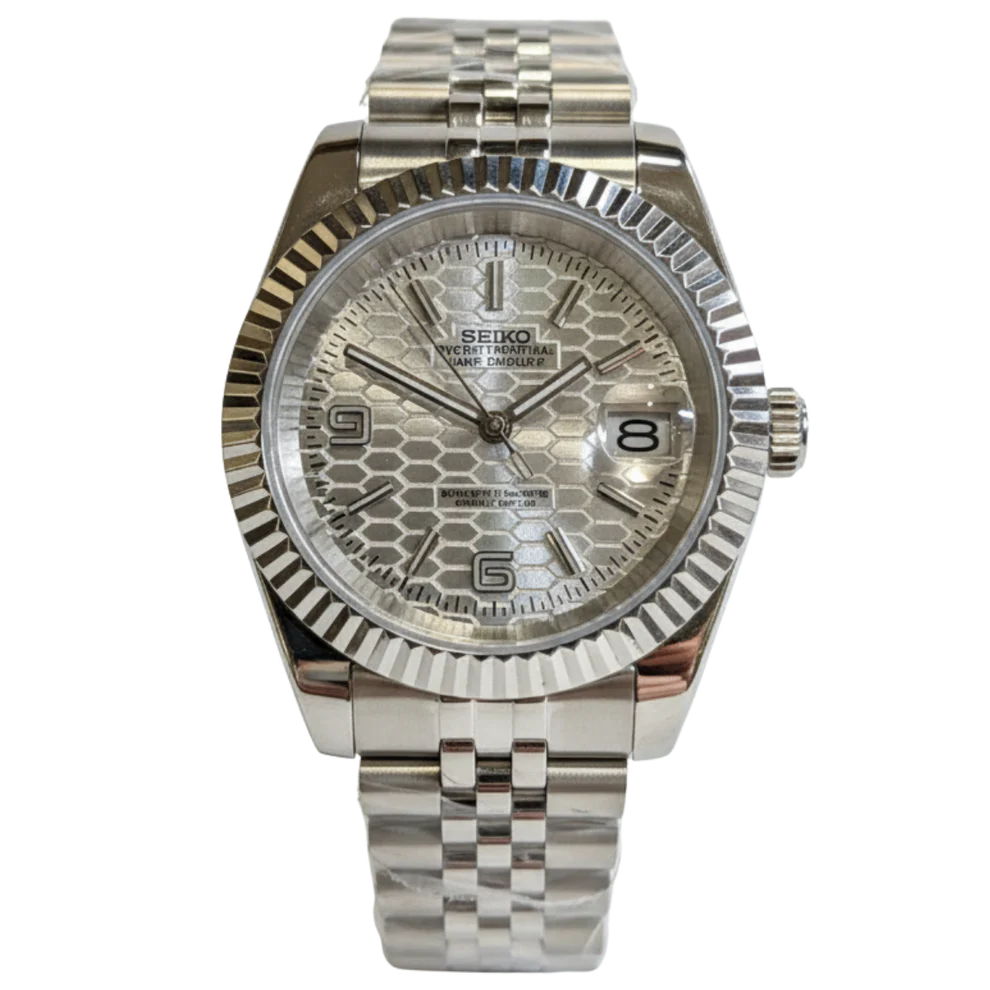 Seiko - Land-Dweller "Silver Honeycomb"