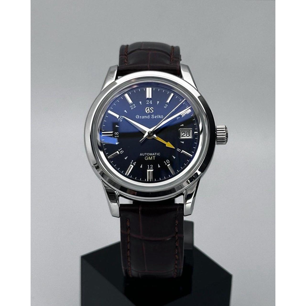 Grand Seiko Elegance GMT "Moondrop"